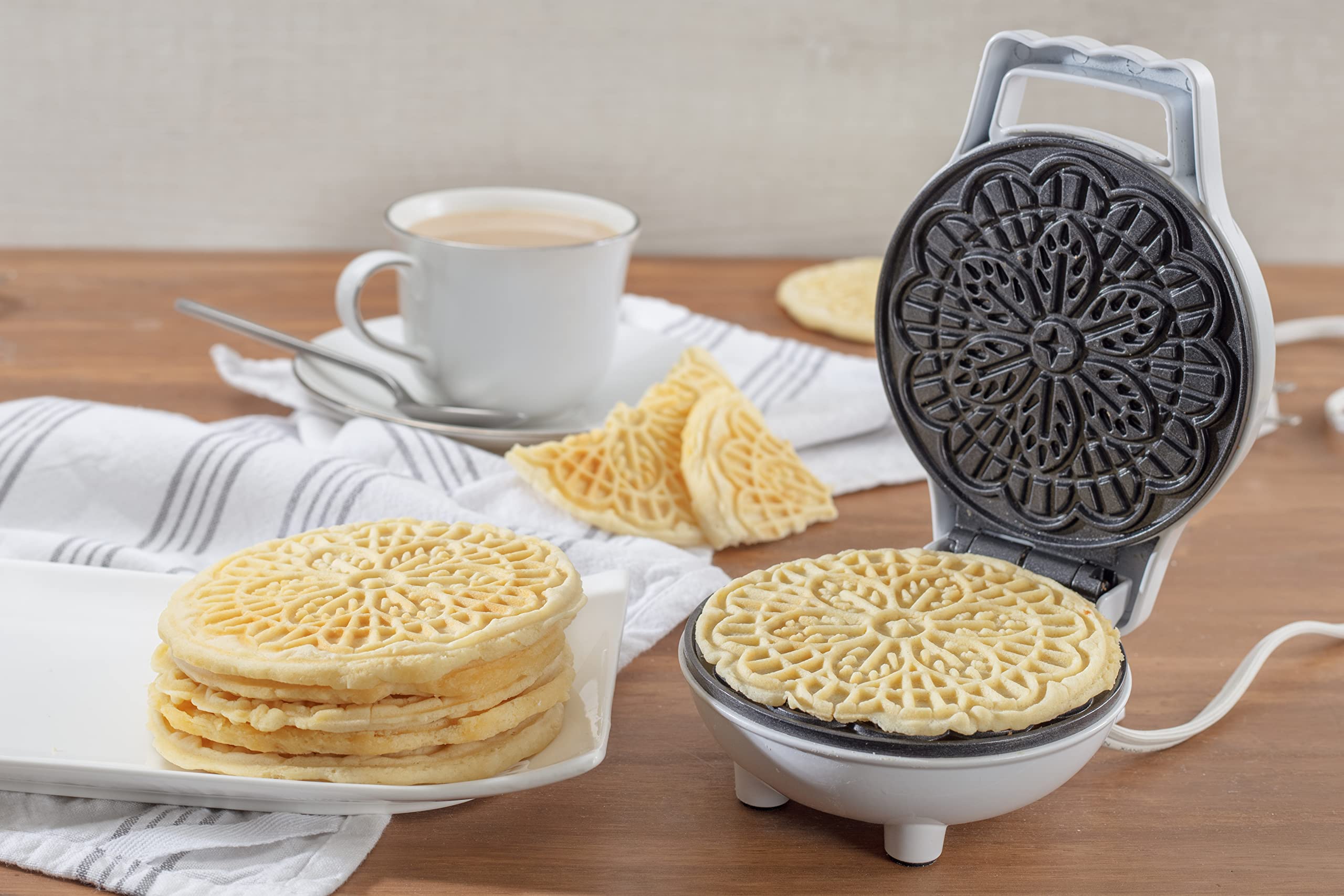 Mini Electric Pizzelle Maker - 4