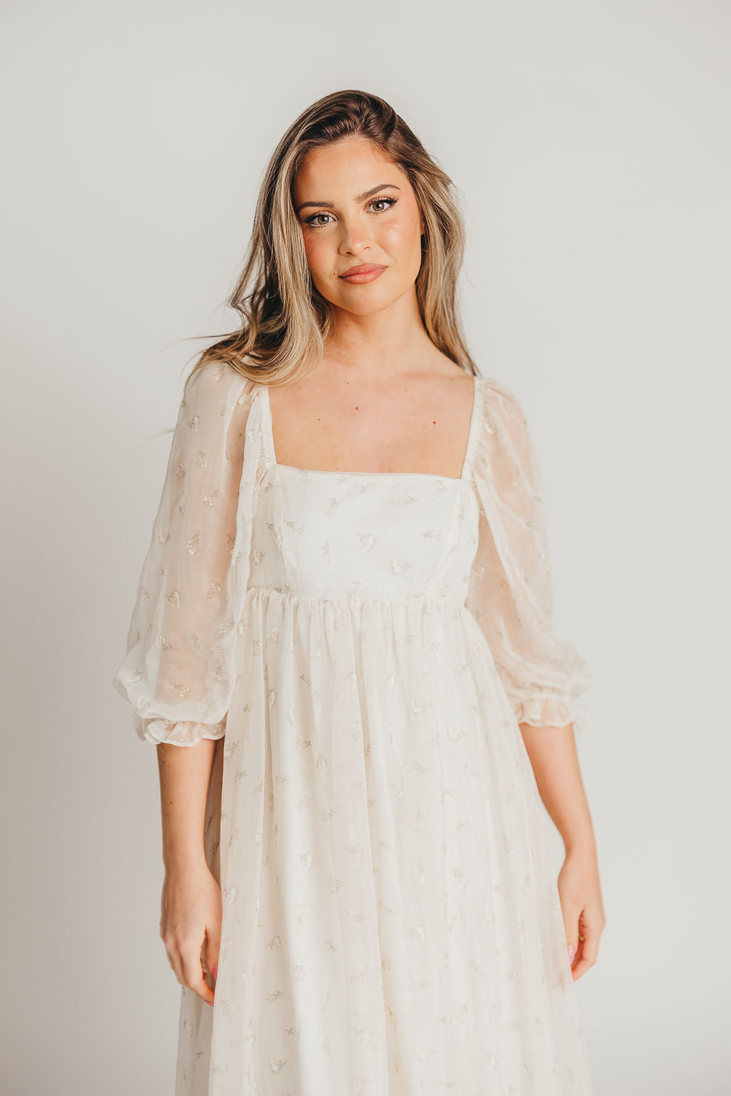Butter Floral Smocked Maternity Maxi Dress - Bump Friendly, Inclusive Sizing S-3XL for Pregnancy, Baby Showers & Summer Vacations