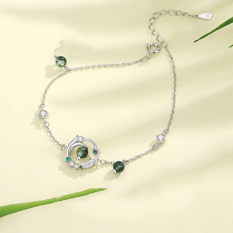 Forest Moss Agate Emerald Wedding Jewelry Set - Solitaire Green Crystal White Gold Dainty Pendant Necklace, Nature-Inspired Stud Earrings & Bracelet - Perfect for Bridal, Anniversary & Boho Chic Outfits