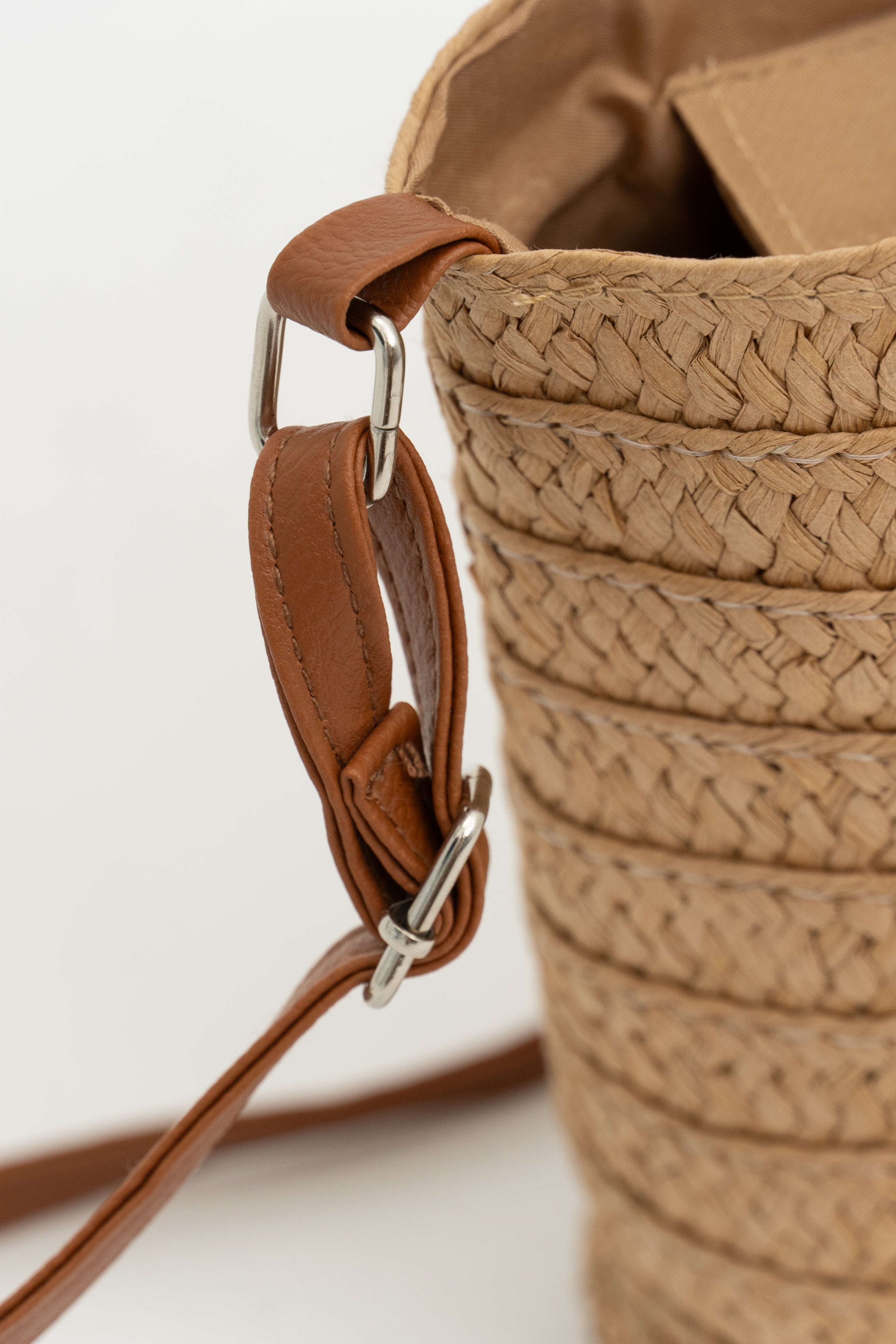 Natural Summer Handbag for Women - Lightweight & Stylish Beach Tote - Perfect for Vacation, Travel, and Outdoor Activities