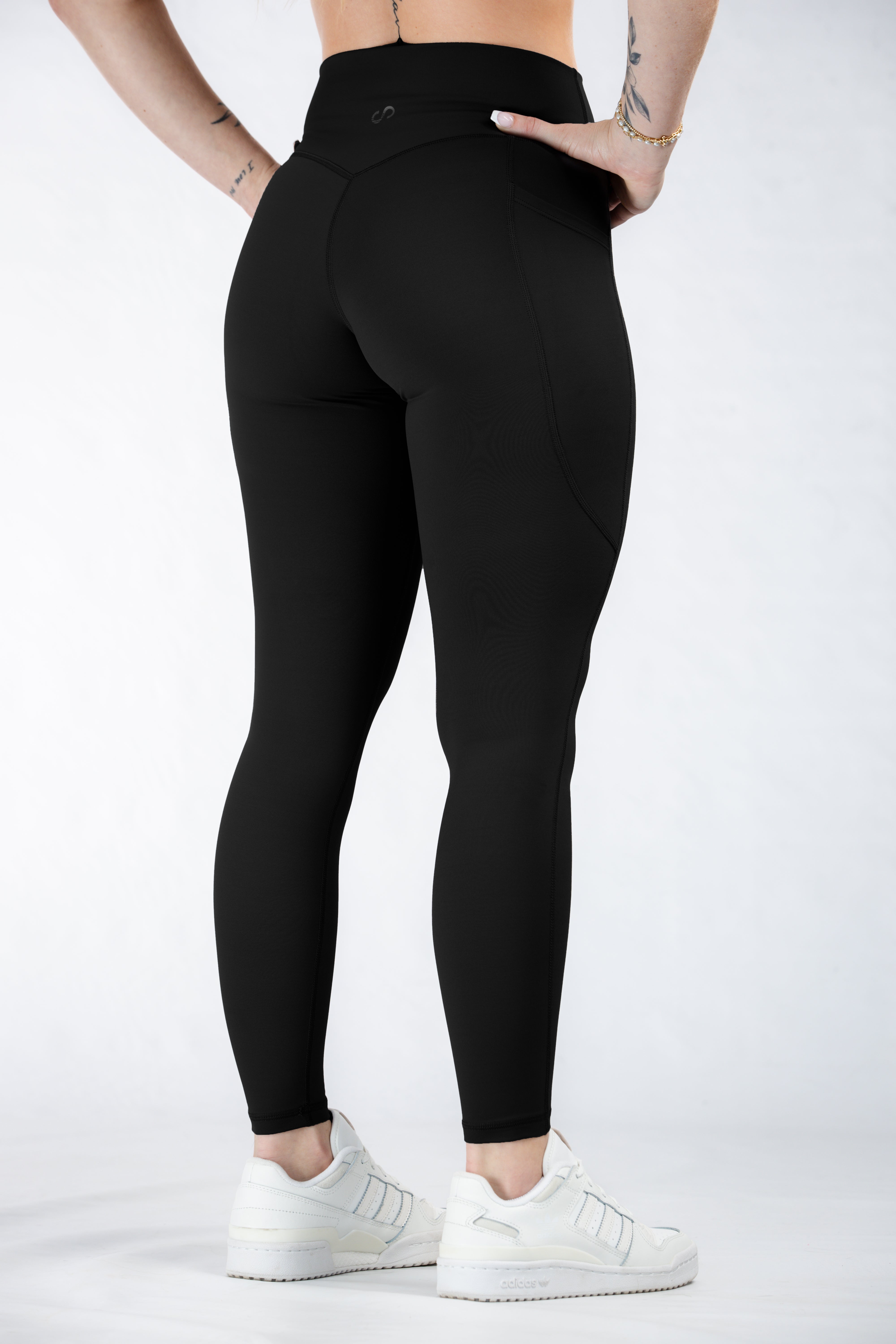 Empowered High-Waist Yoga Leggings with Pockets - Black | Perfect for Workouts, Running & Everyday Comfort