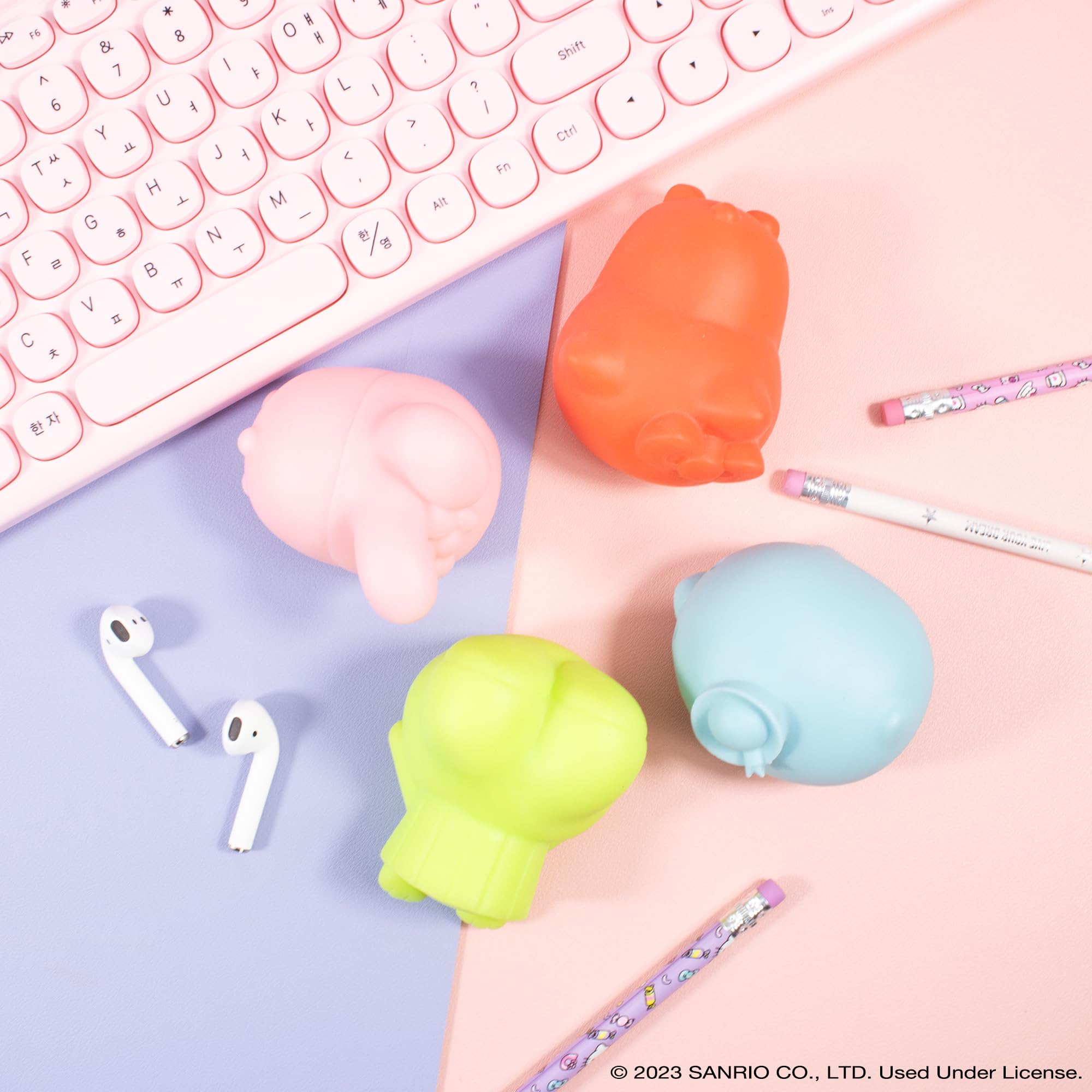 Sanrio Hello Kitty & Friends Squishy Sensory Fidget Toy - Stretchy Dough Pull, Soft Squeeze Ball for Hand Therapy, Stress Relief & Relaxation | Perfect Gift for Kids & Adults | Great for Anxiety Relief, Office Desk Toy & Classroom Sensory Play - Tuxedosam Design