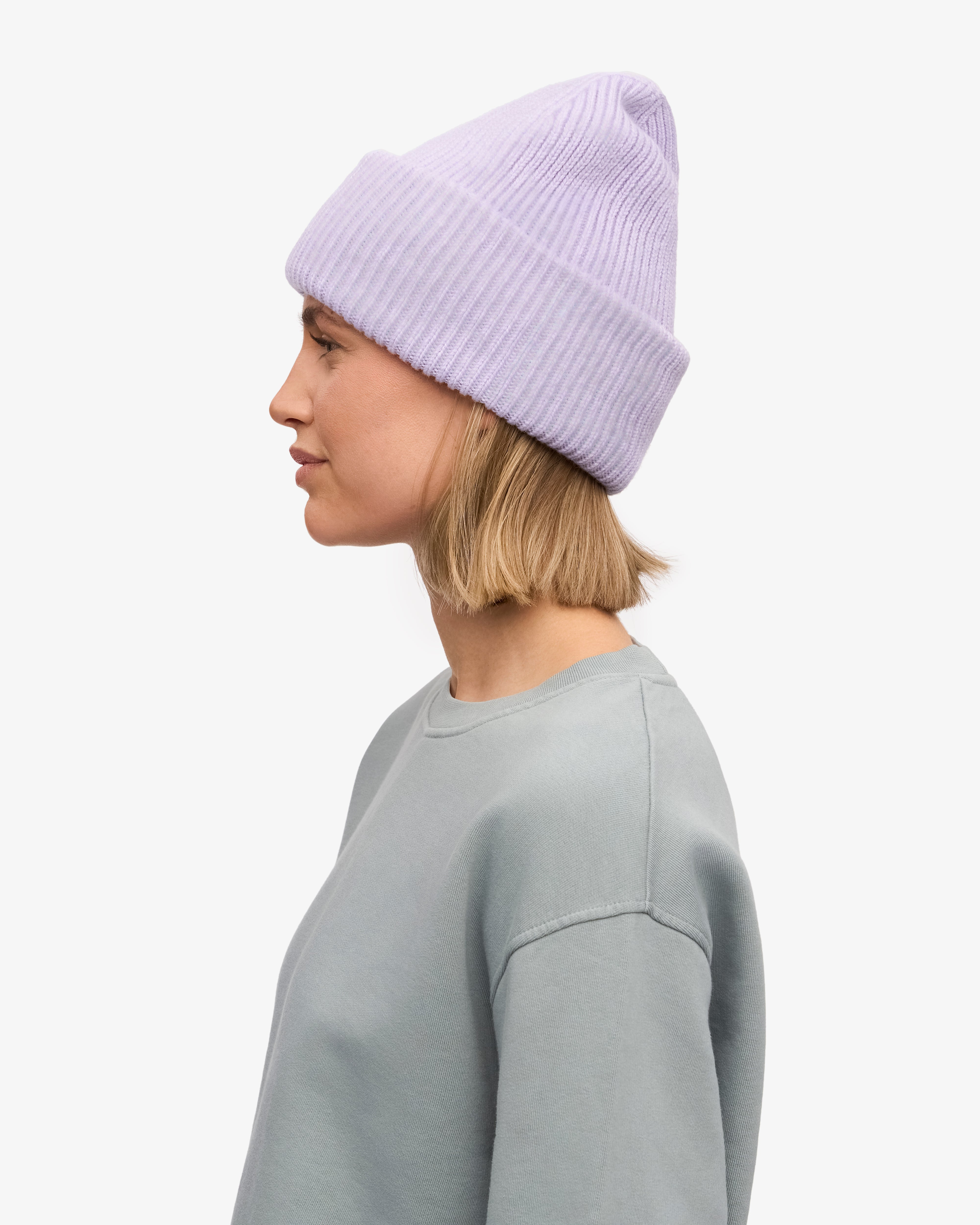 Soft Lavender Merino Wool Beanie - Warm Winter Hat for Women & Men - Perfect for Skiing, Hiking & Outdoor Activities