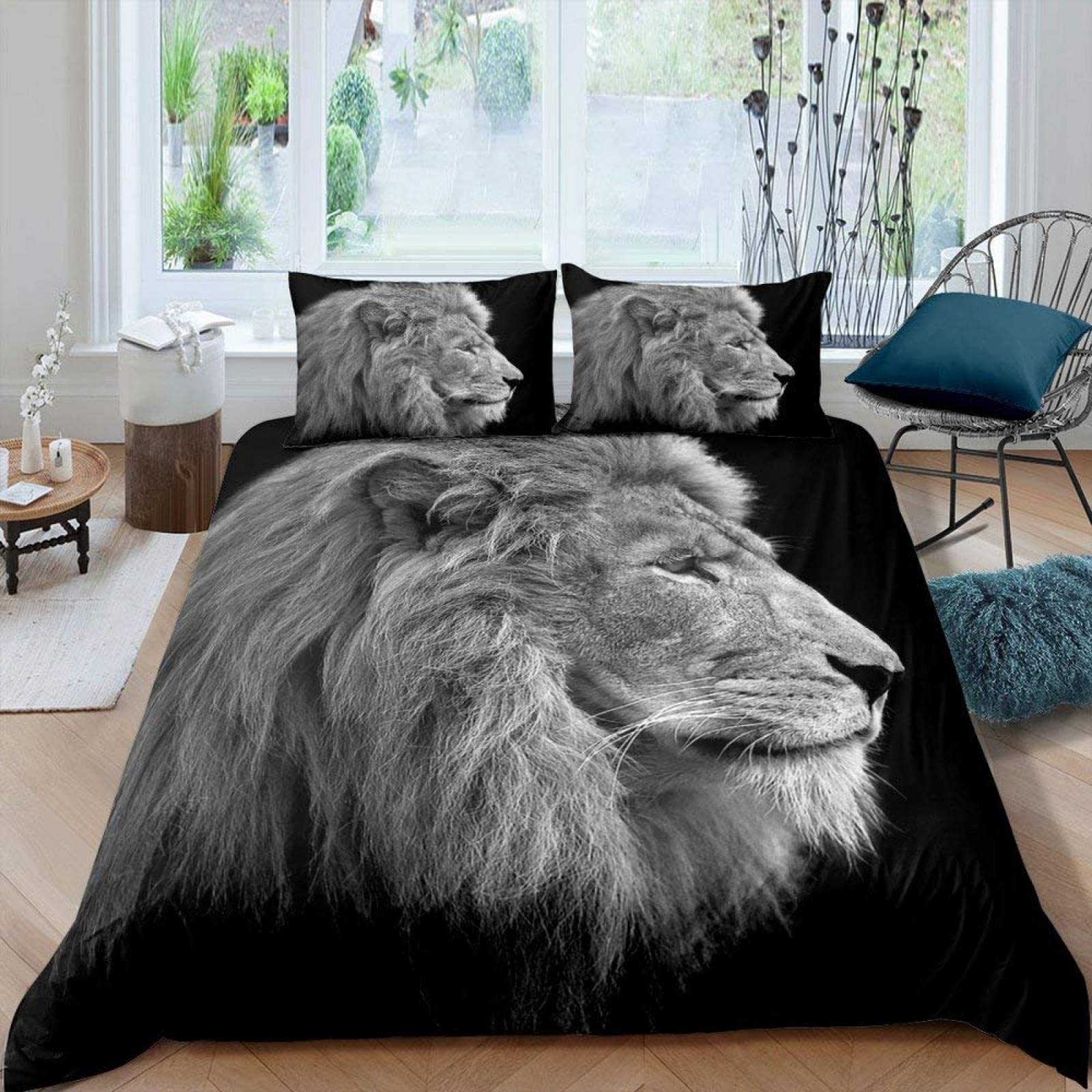 Premium Black Lion Queen Duvet Cover Set - 3 Piece Soft Brushed Microfiber (110g/㎡) with Zipper Closure - Includes Queen Size Duvet Cover & 2 Pillow Shams (20