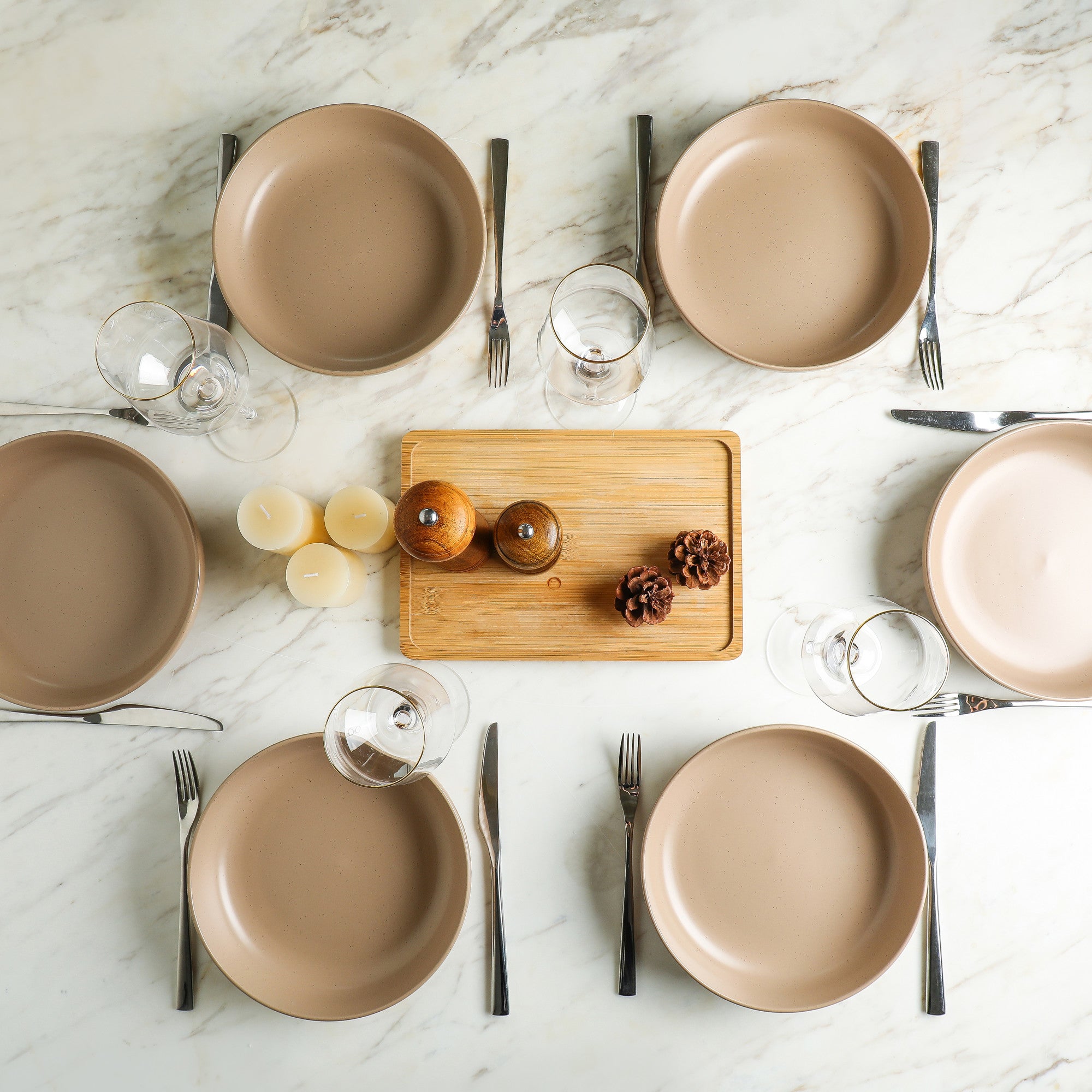 Logan Stoneware Bowl - Beige Ceramic Serving Bowl for Soup, Salad, Pasta | Microwave & Dishwasher Safe | Elegant Dining & Kitchen Decor