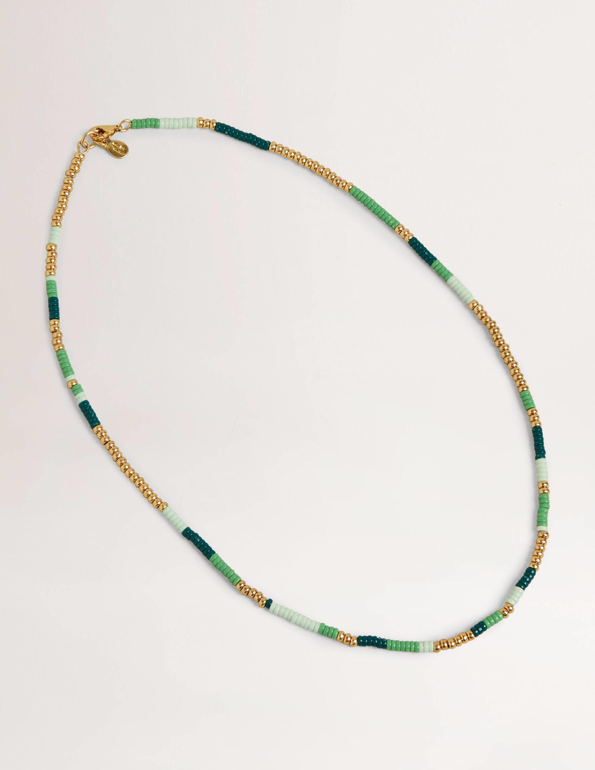 Elegant Green Beaded Necklace for Women - Boho Chic Handmade Jewelry for Casual Wear & Special Occasions
