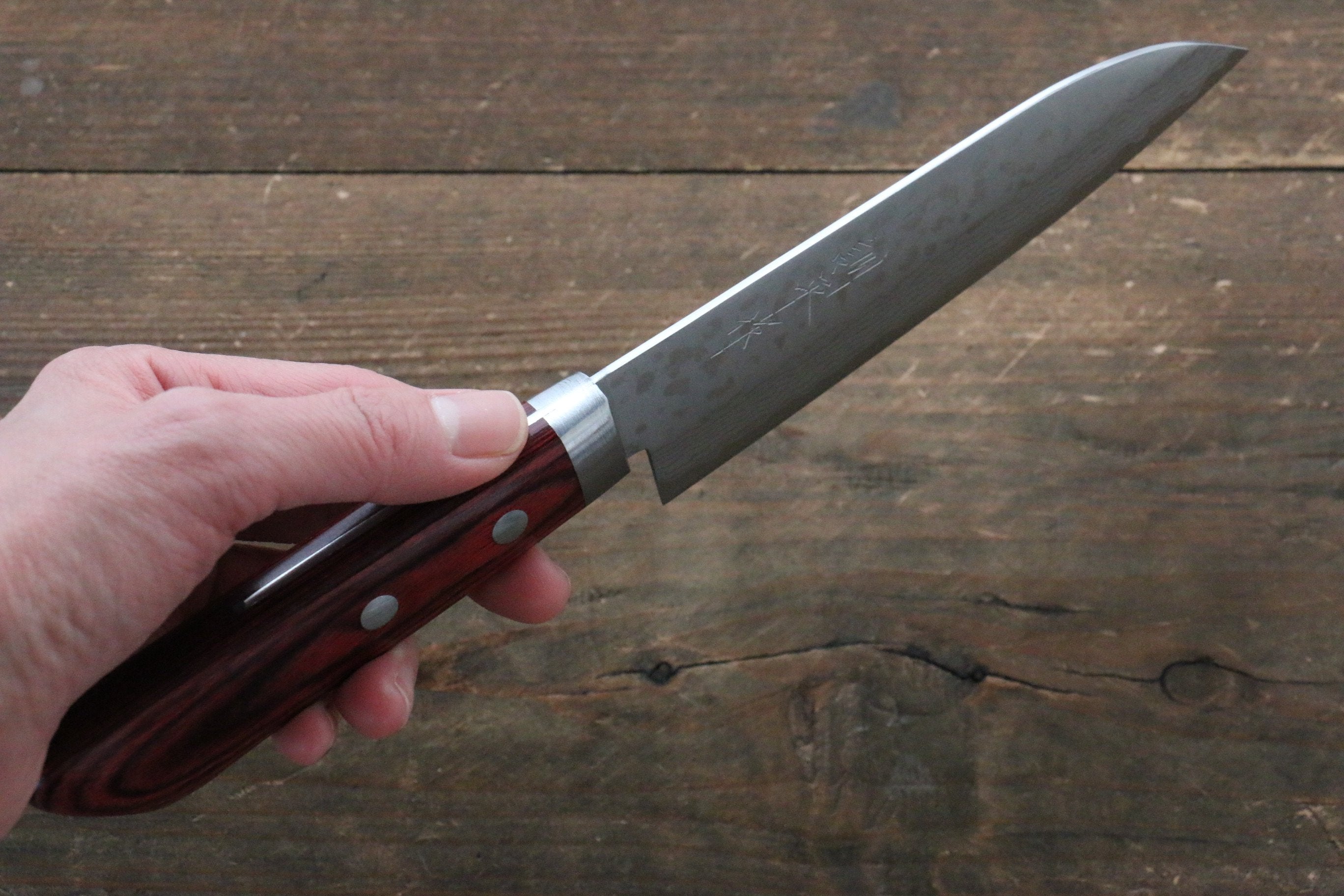 Kunihira Sairyu VG10 Damascus 5.3-inch Santoku Knife with Red Pakkawood Handle - Premium Japanese Kitchen Knife for Slicing, Dicing & Chopping Vegetables, Fruits & Meat