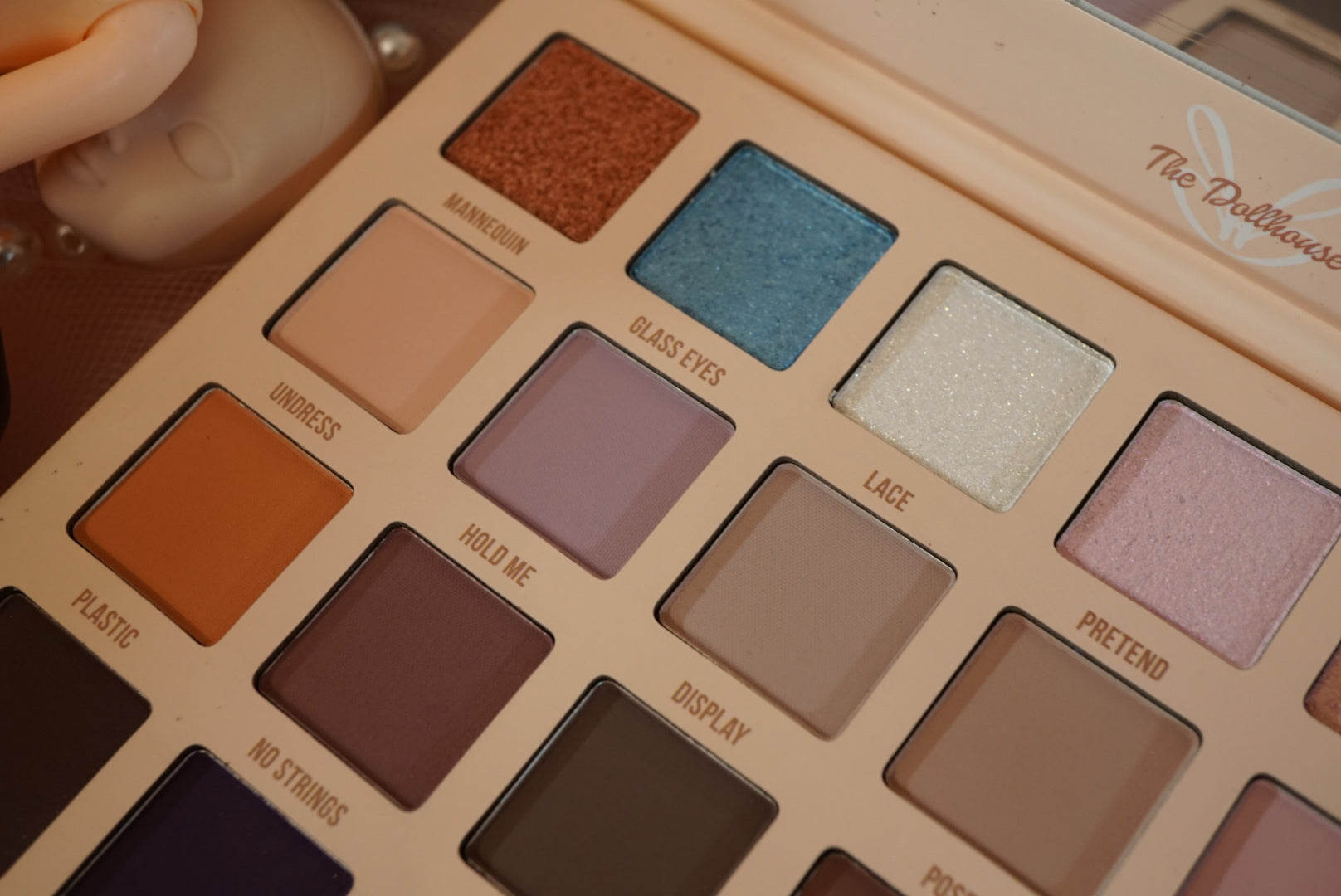 Best Dollhouse Eyeshadow Palette - 12 Highly Pigmented Matte & Shimmer Shades for Stunning Eye Makeup | Perfect for Day & Night Looks, Parties & Special Occasions