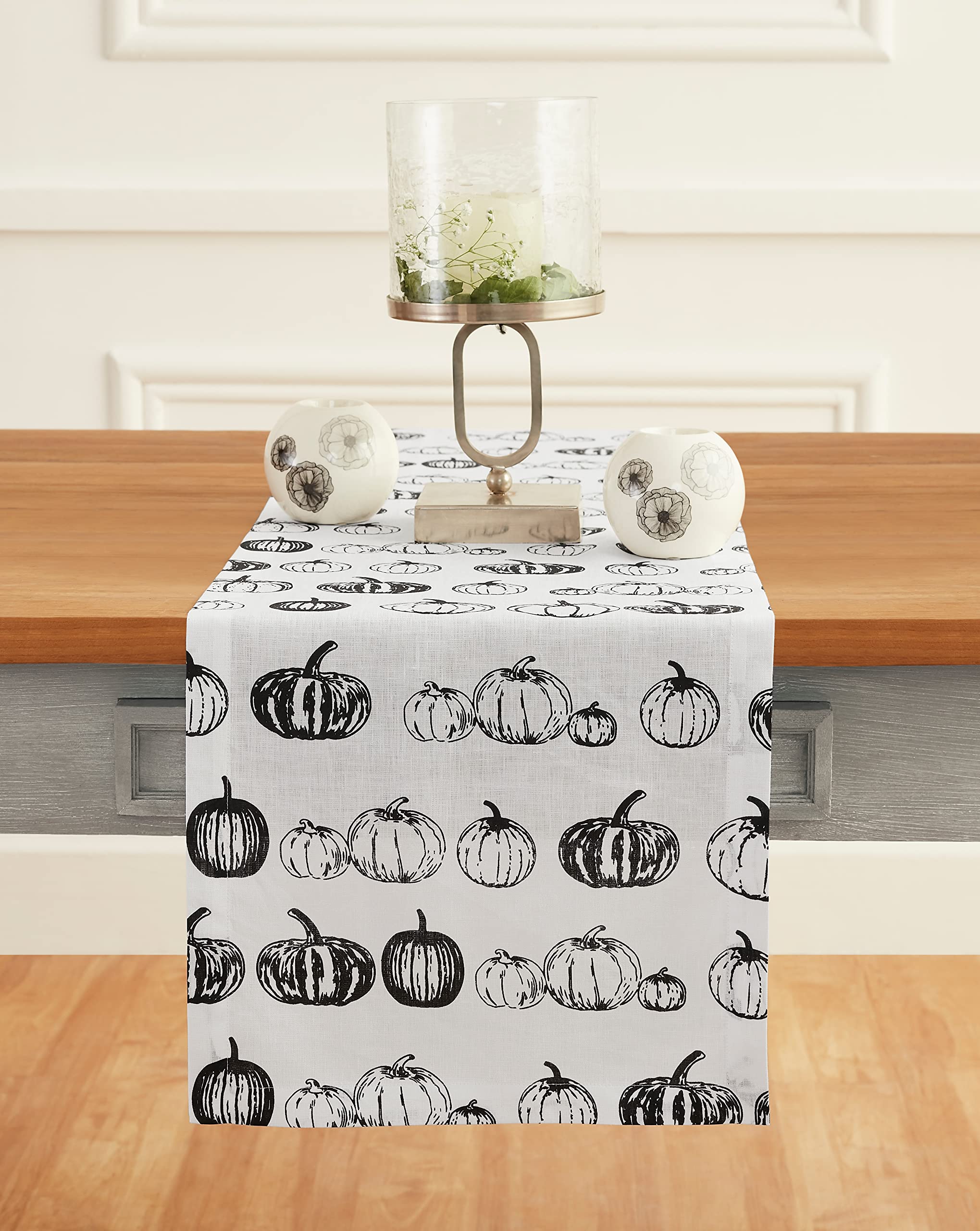 Solino Home 14 x 60 Inch Black Linen Table Runner - 100% Pure Linen Handcrafted Tablecloth for Dining Table, Kitchen Island, Dresser - Machine Washable Fall Decor for Thanksgiving & Autumn Home Decor