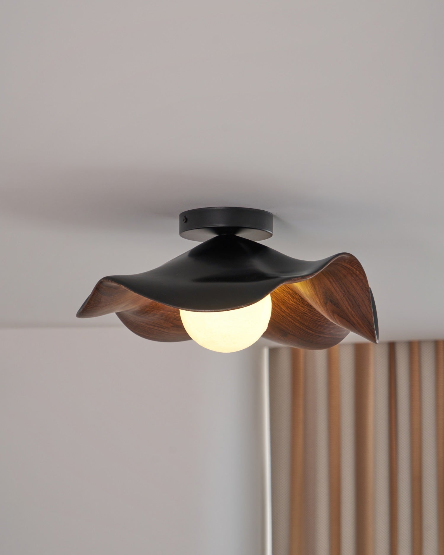 Modern Lotus Leaf Ceiling Light Fixture - Elegant Nature-Inspired Home Decor for Living Room, Bedroom & Dining Area | Perfect for Boho, Zen & Tropical Interior Design Styles