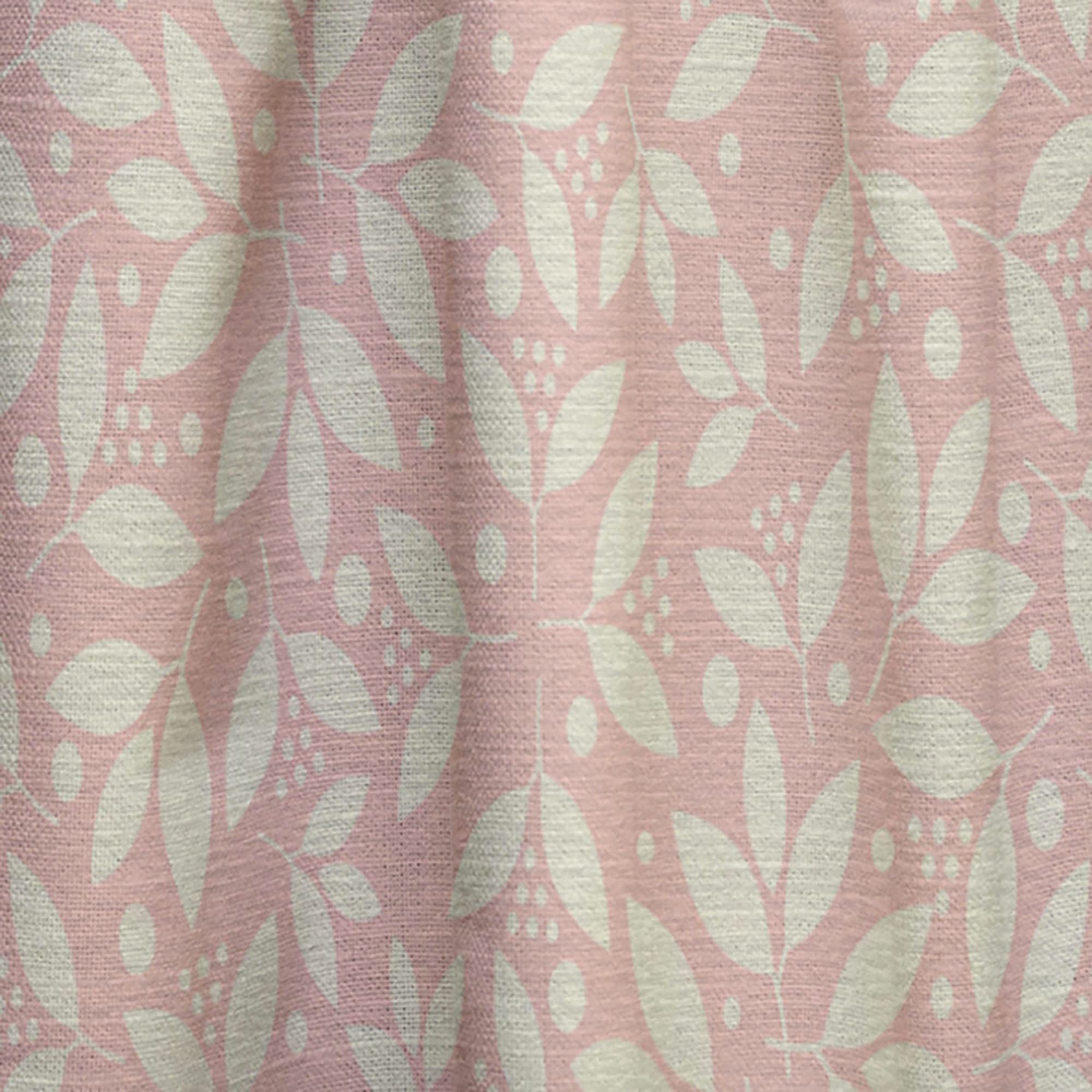 DesignQ Retro Floral Pattern V Thermal Insulated Curtains - 52x95 Inch Single Panel for Bedroom & Living Room - Perfect for Home Decor & Blackout Needs