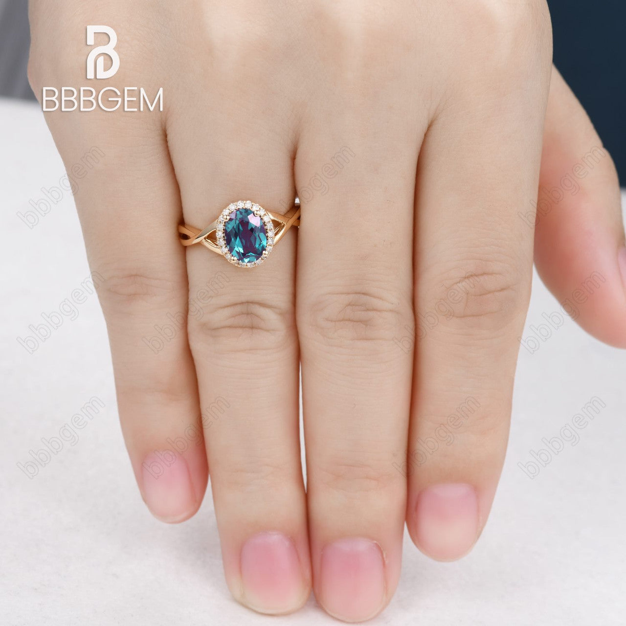 14K/18K Oval Lab Alexandrite Engagement Ring with Infinity Diamond Halo & Criss Cross Design - Perfect for Proposals, Anniversaries & Special Occasions