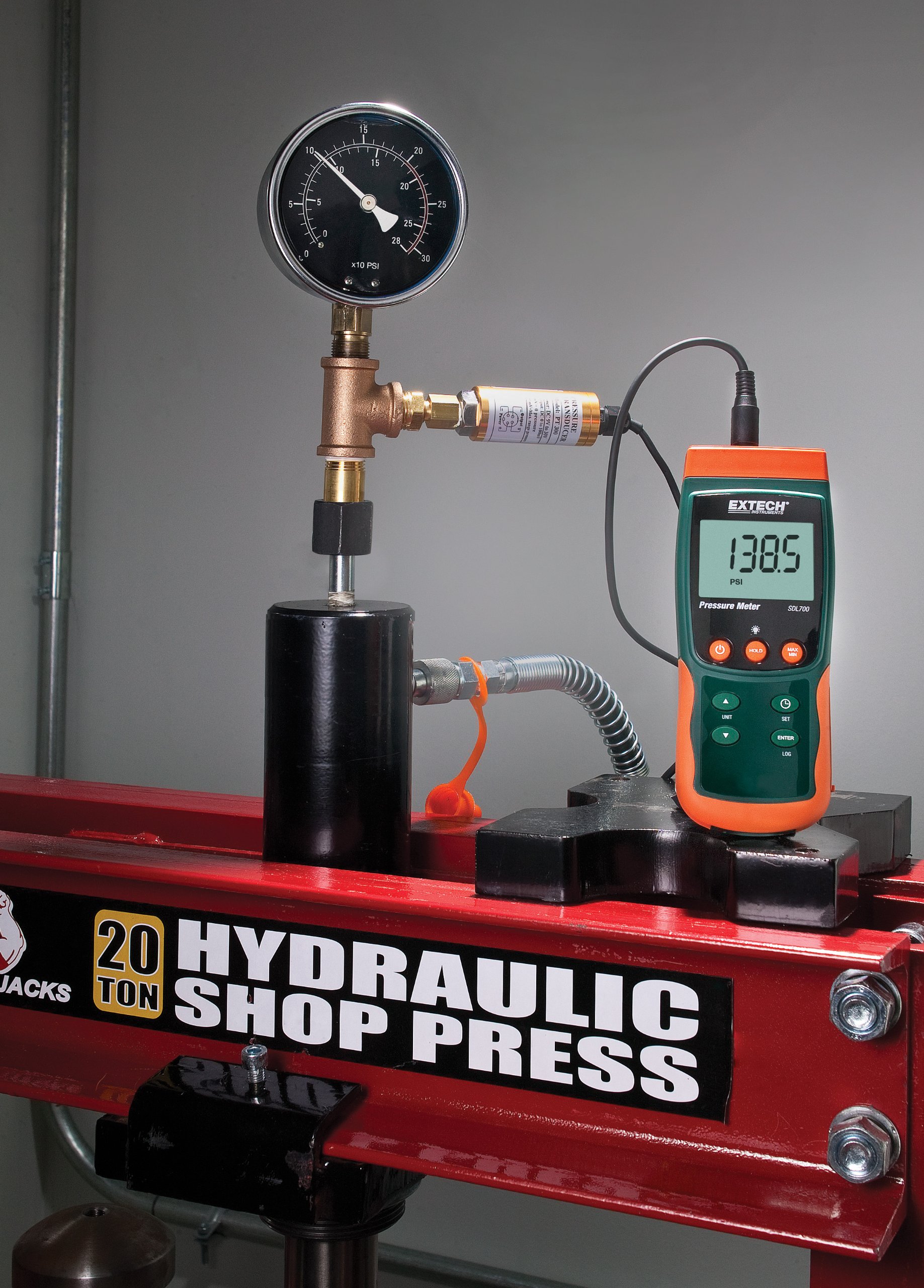 Extech SDL700 Digital Pressure Meter with Data Logger - Accurate Air & Water Pressure Measurement for HVAC, Plumbing & Industrial Applications