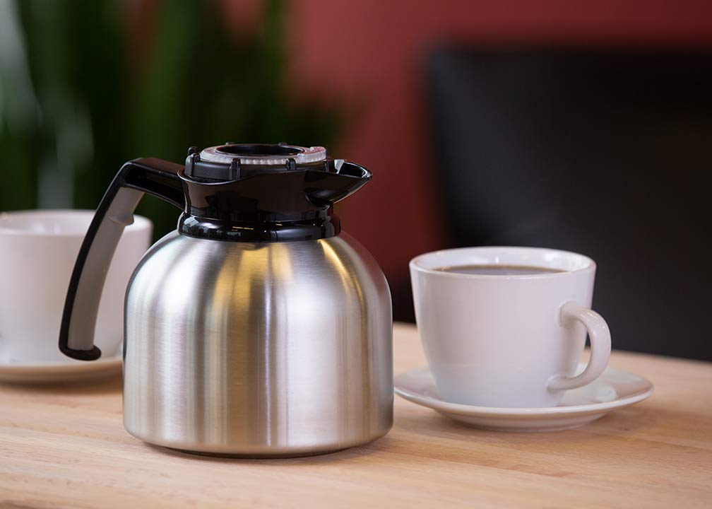 Service Ideas BNP19V4 Brew N' Pour 1.9L Glass Carafe with Built-in Timer - Perfect for Coffee, Tea & Iced Beverage Serving at Home or Office