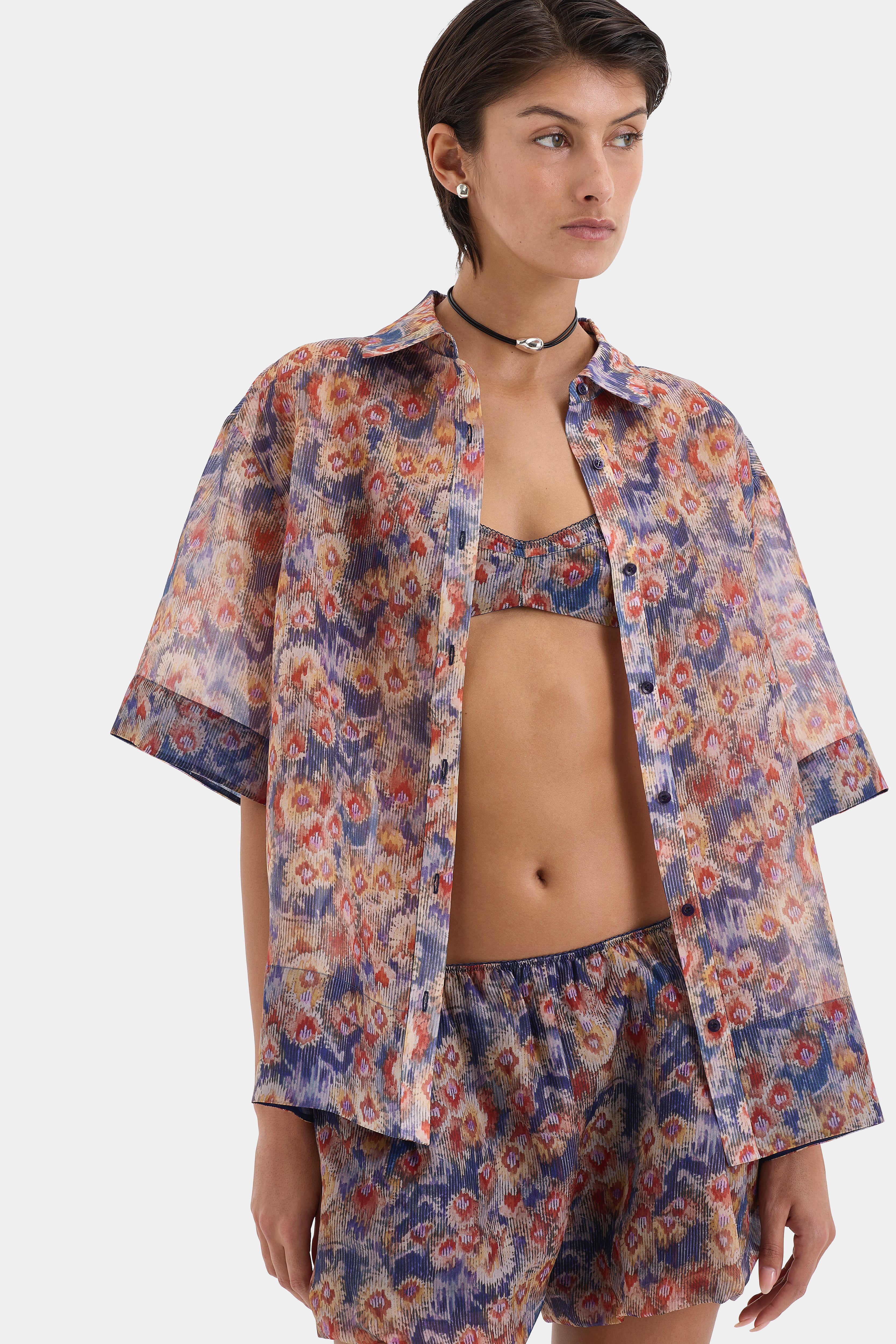 Fiore Shirt Petalo Scuro - Stylish Floral Print Blouse for Women | Perfect for Office, Date Night & Summer Outfits