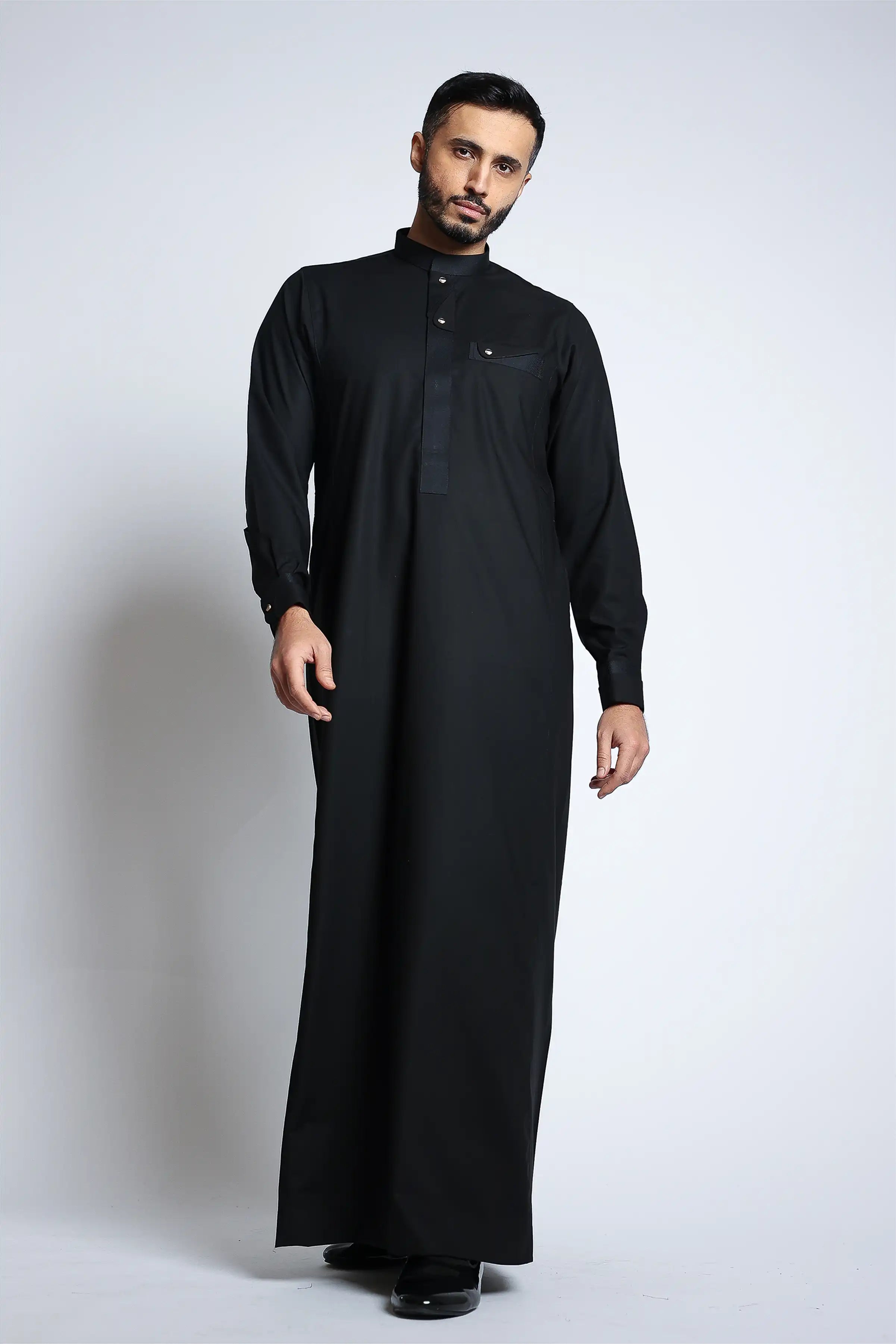Premium J135 Black Lead Collar Thobe for Men - Traditional Islamic Robe for Prayer, Eid, and Special Occasions