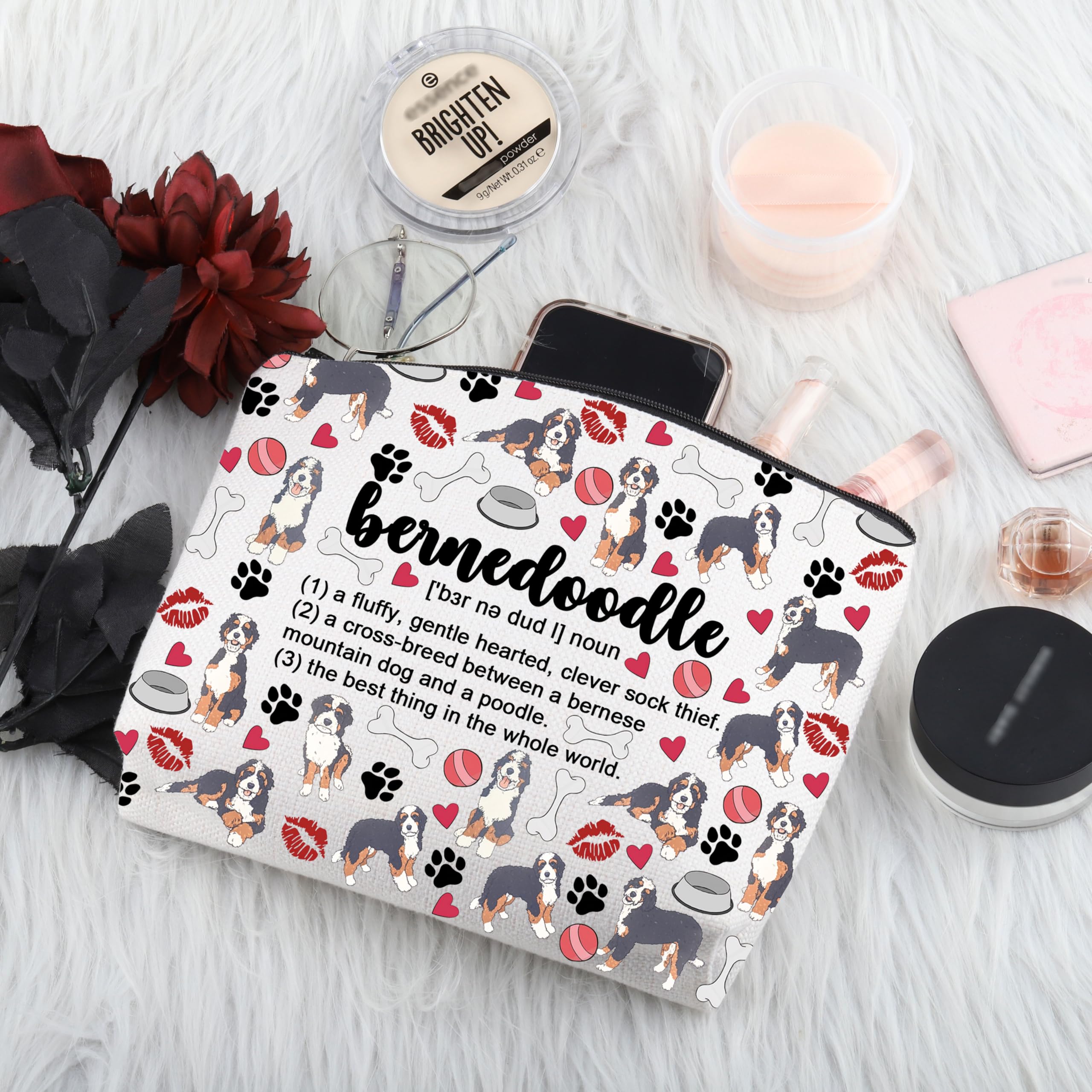 PWHAOO Bernese Mountain Dog Lover Gift - Bernedoodle Definition Makeup Bag for Dog Moms | Travel Cosmetic Pouch for Bernese Mountain Dog Owners | Perfect for Dog Shows, Grooming & Travel Accessories