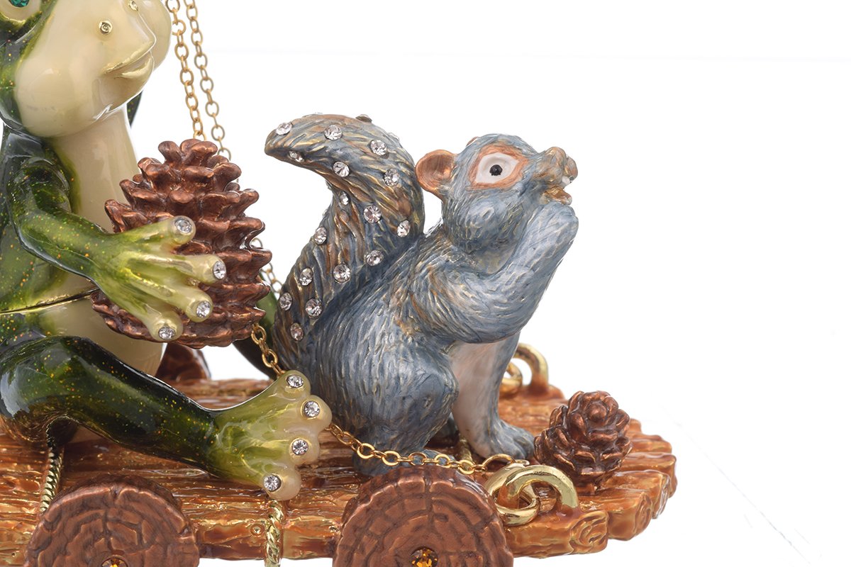 Handcrafted Frog and Squirrel Wooden Car Trinket Box with Crystal Decor - Miniature Animal Collectible Figurine for Home Decor, Gift Giving, and Display Collection