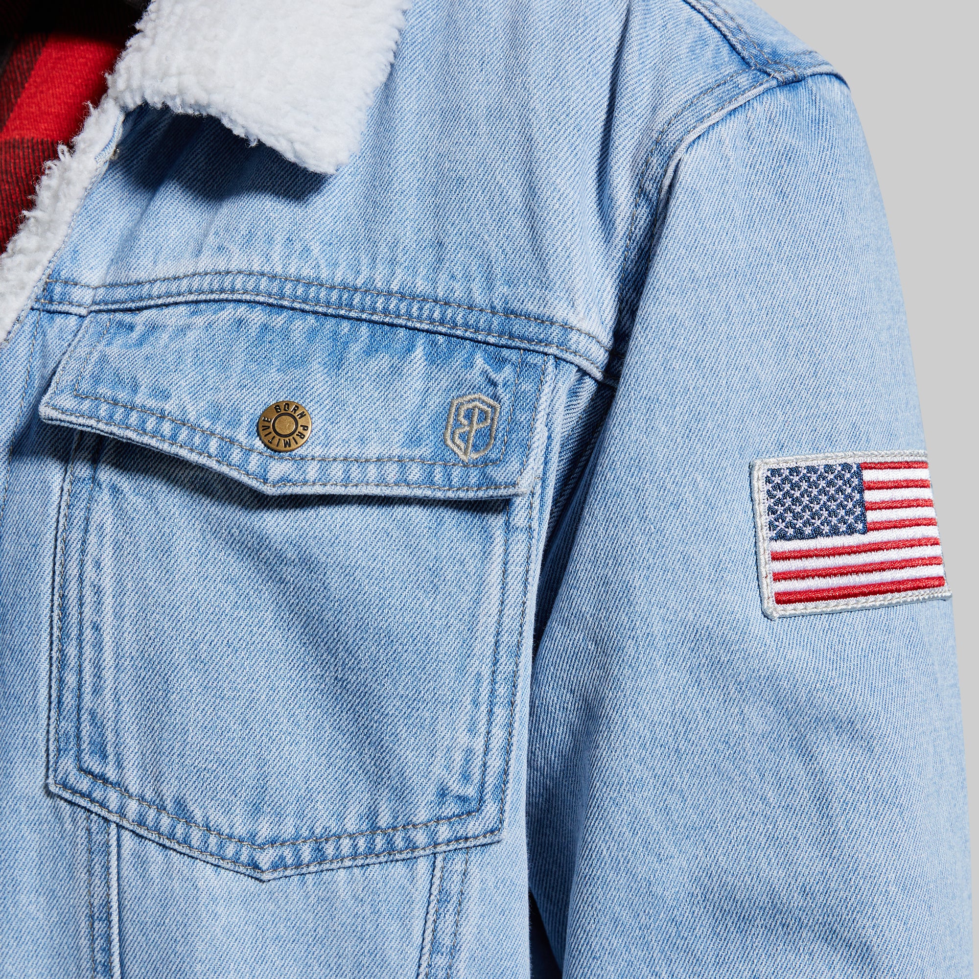 Men's Light Wash Pioneer Jacket with American Flag - Vintage Denim Outerwear for Casual Wear & Outdoor Adventures
