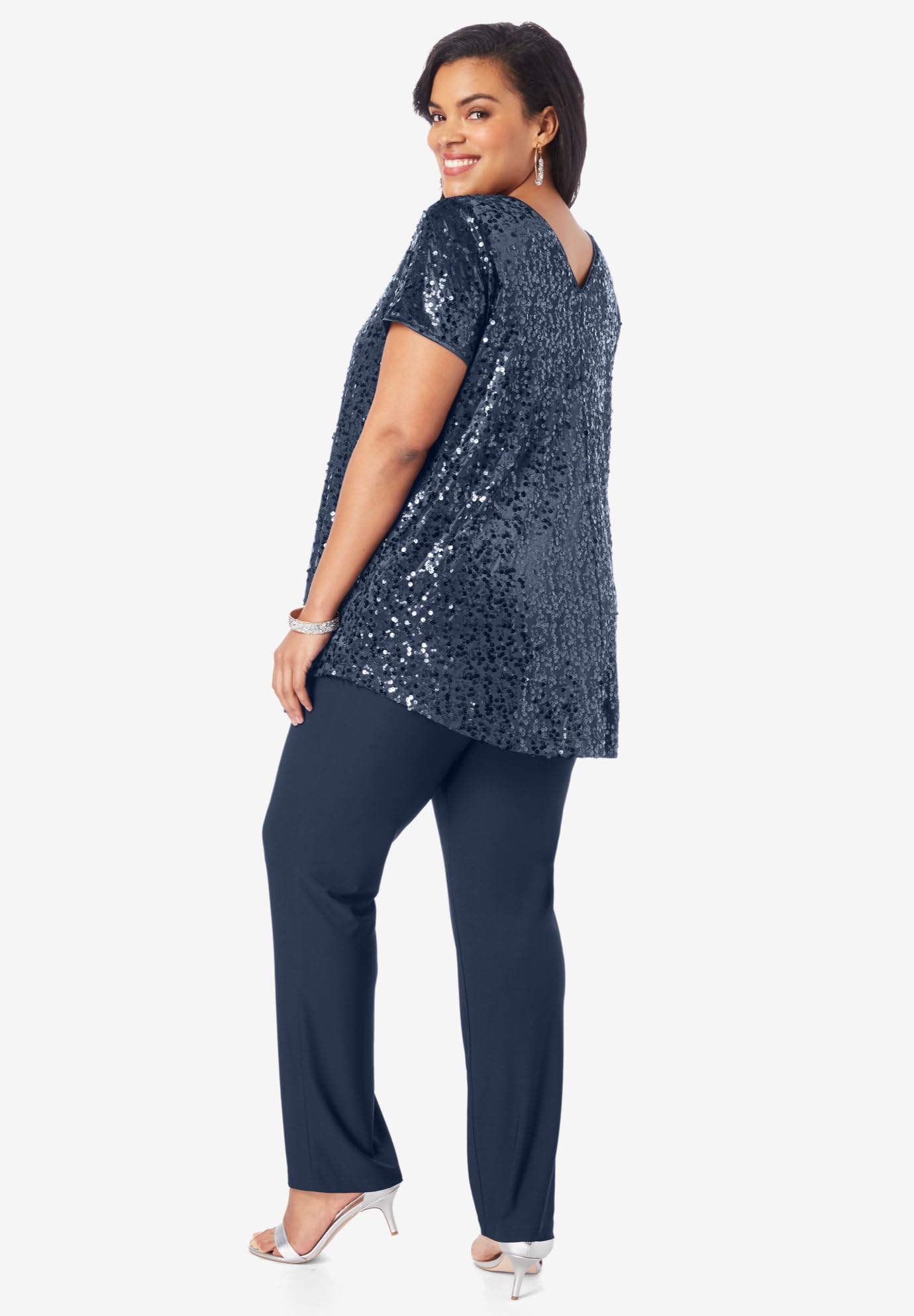 Romantic Women's Plus Size Sequin Pajama Set - Comfortable & Glamorous Loungewear for Sleepovers, Parties & Special Occasions