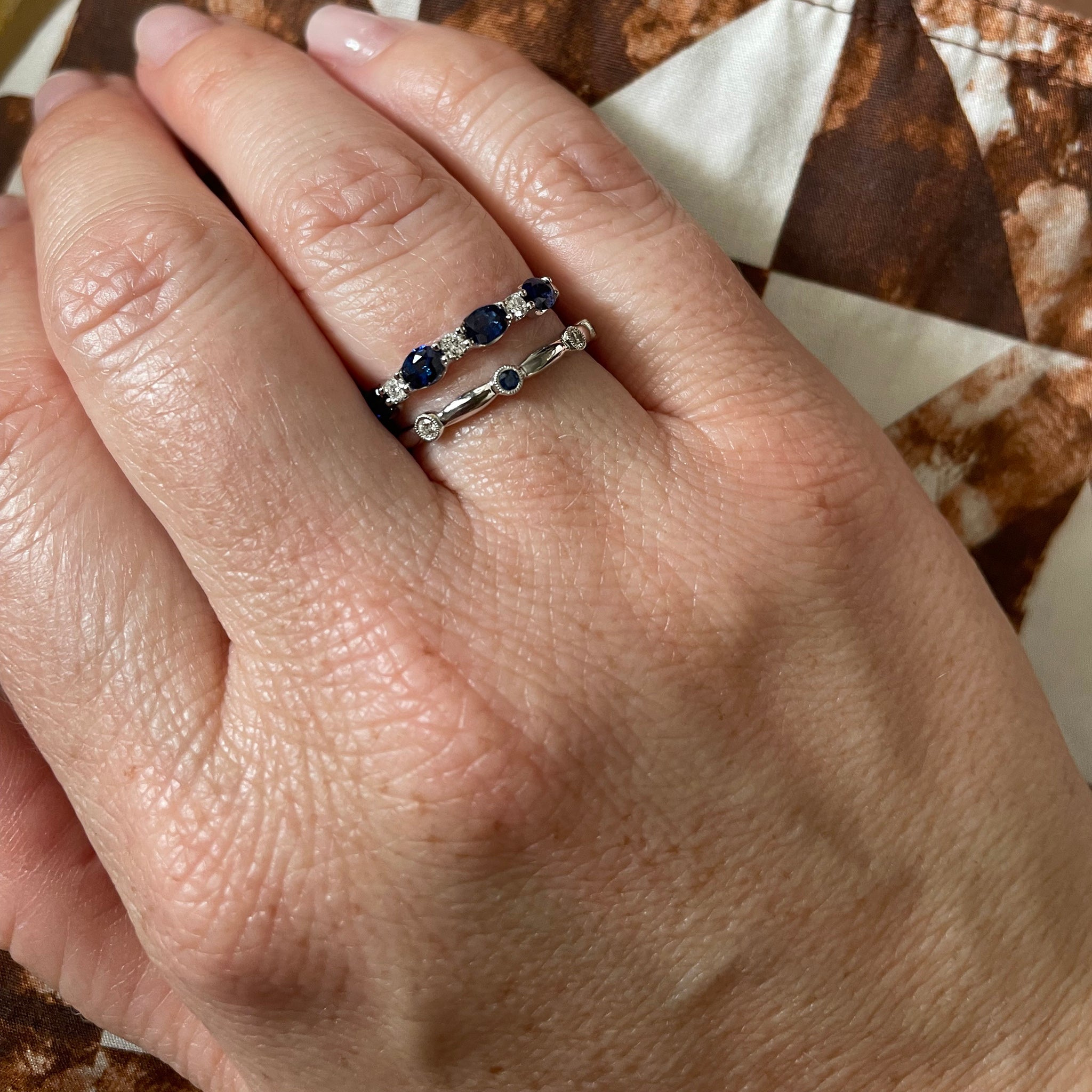 14K White Gold Oval Sapphire & Round Diamond Wedding Band - Elegant Engagement Ring for Women, Perfect for Proposals, Anniversaries, and Special Occasions