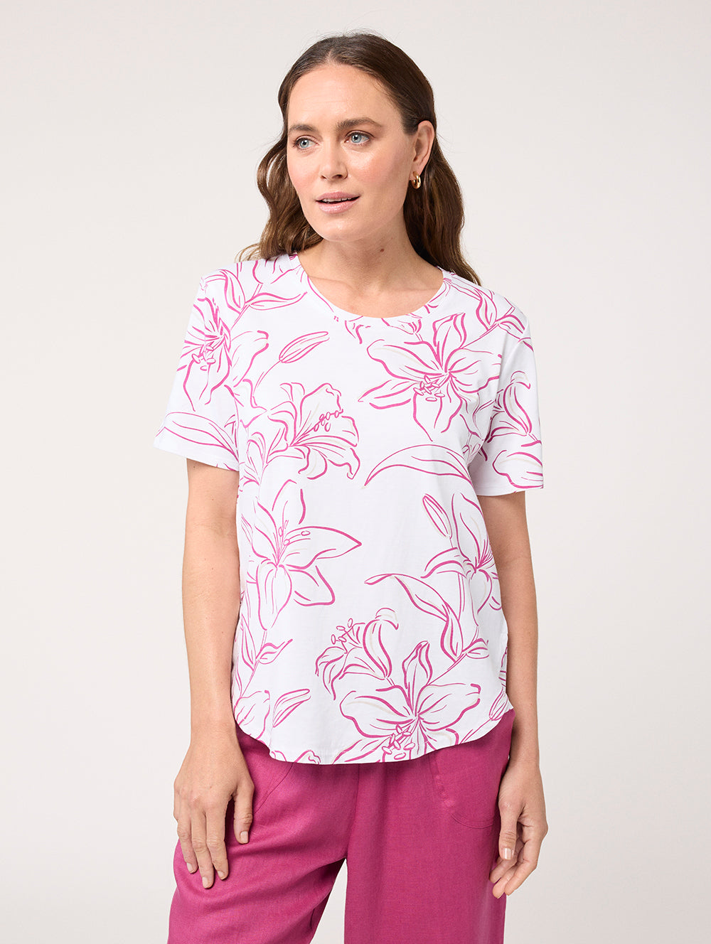 Lilium Top Bapnk020 143405 - Stylish Women's Casual T-Shirt for Everyday Wear, Perfect for Outings, Shopping, and Relaxing at Home
