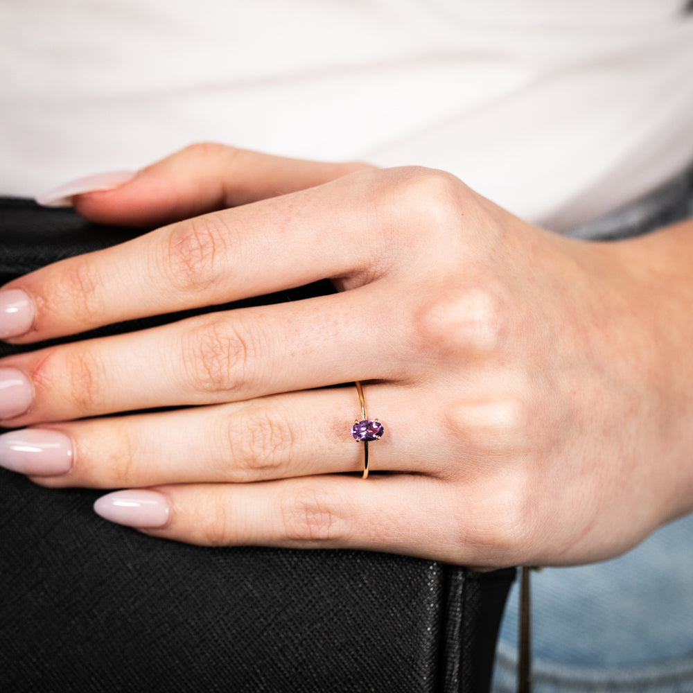 9ct Yellow Gold 6x4mm Oval 0.39Ct Amethyst Ring for Women - Elegant Purple Gemstone Jewelry Gift for Birthday, Anniversary & Valentine's Day