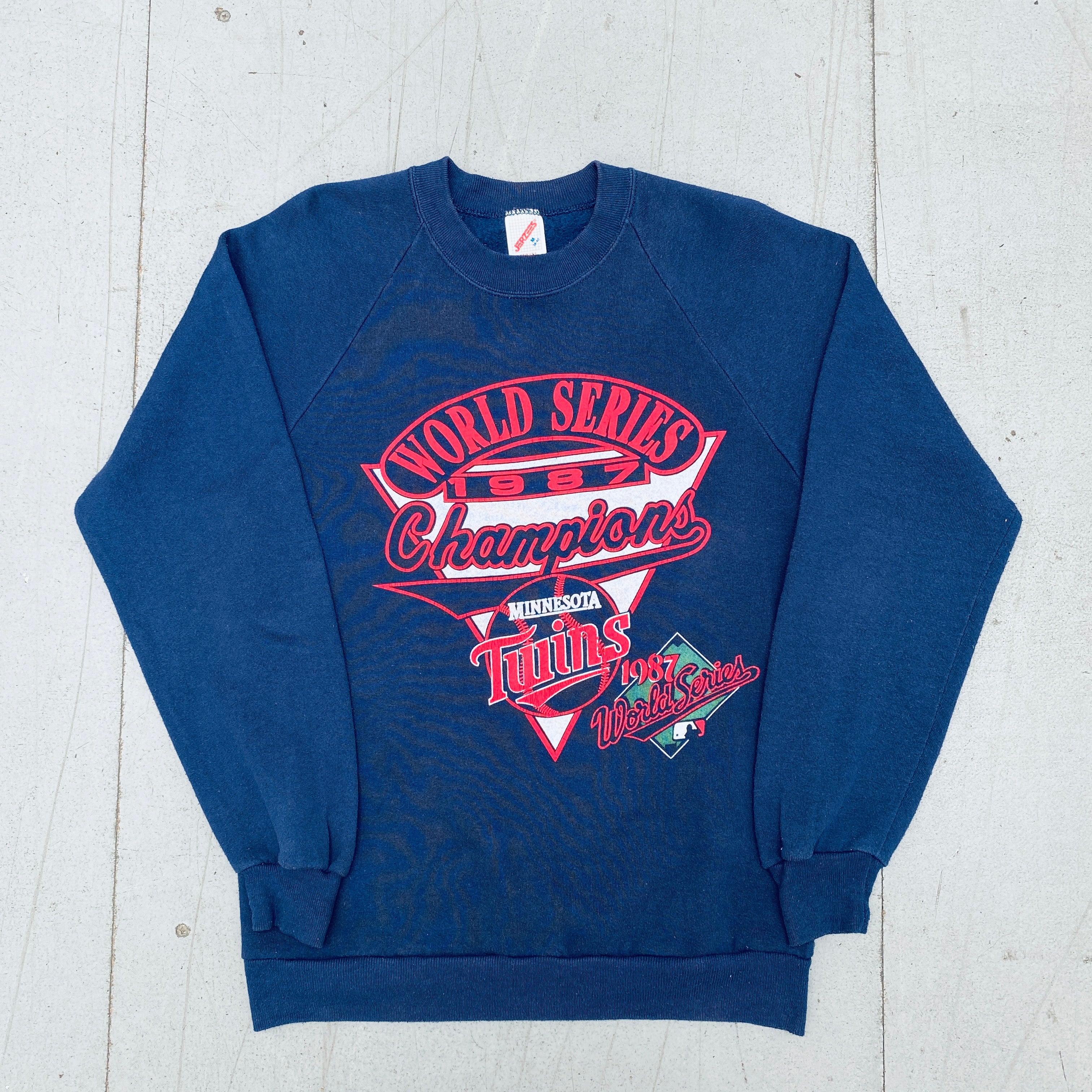 Frank Viola 1987 World Series MVP Minnesota Twins Championship Sweatshirt - Vintage Baseball Fan Gift for Men & Women (Perfect for Game Day & Sports Memorabilia Collectors)