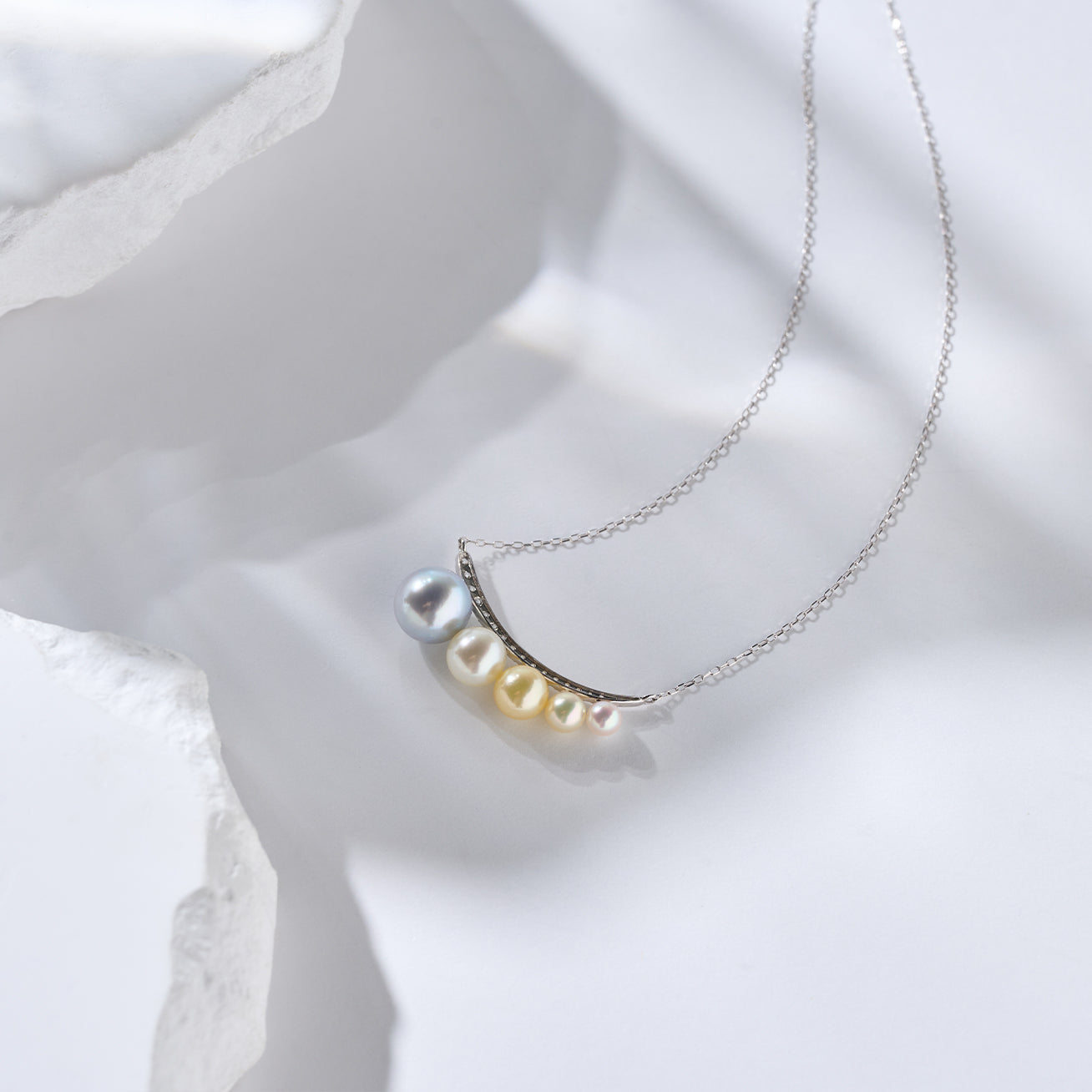 18K Solid Gold Akoya Pearl Necklace for Women - Classic Elegant Jewelry Gift | HARMONY KN00294 | Perfect for Weddings, Anniversaries and Special Occasions