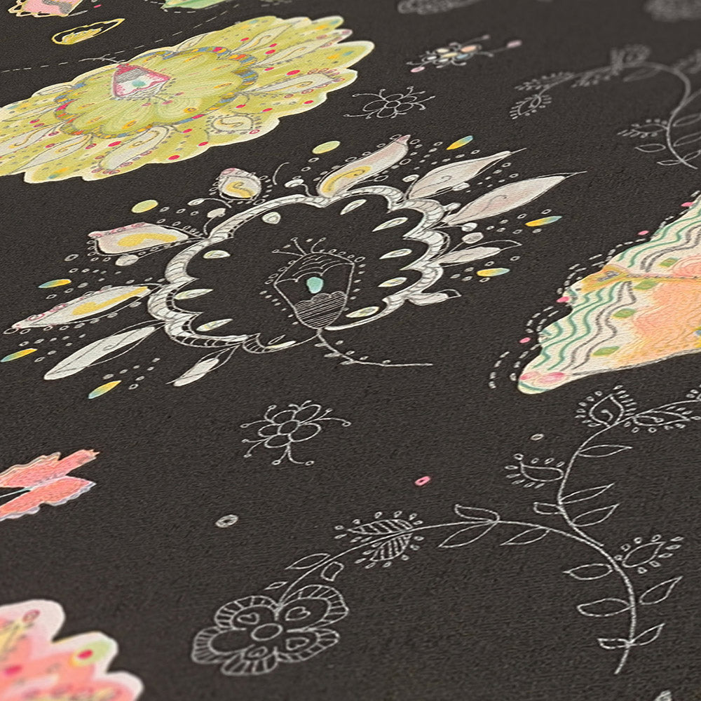 House of Turnowsky Funky Floral Leaves Print - Stylish Home Decor for Living Room, Bedroom & Office