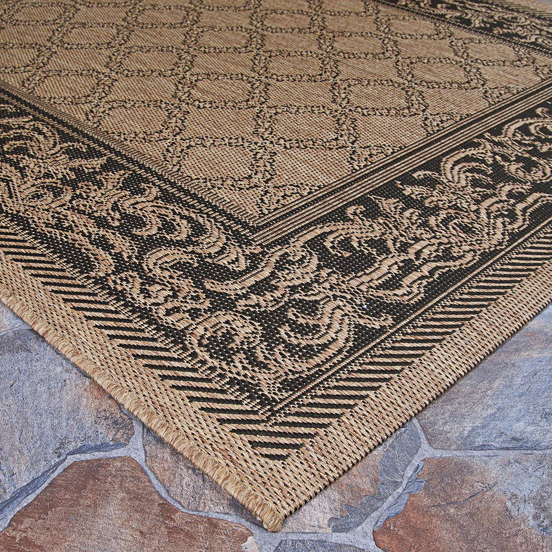 Couristan Recife Garden Lattice Indoor/Outdoor Area Rug - 8'6