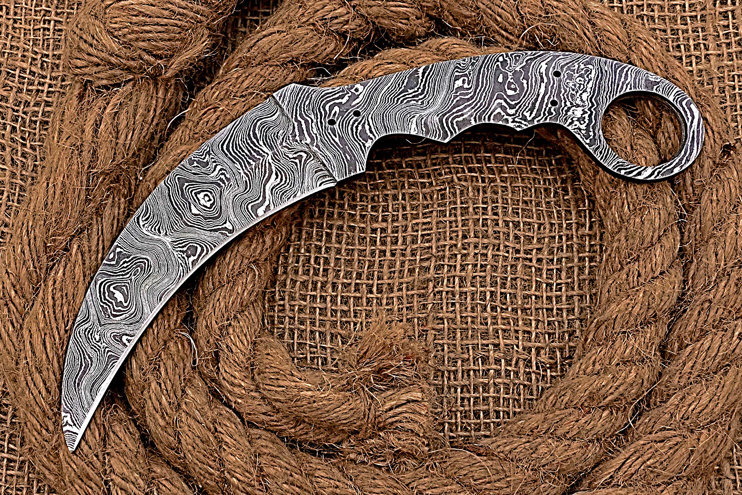 Handmade Damascus Steel Karambit Knife - 8.5