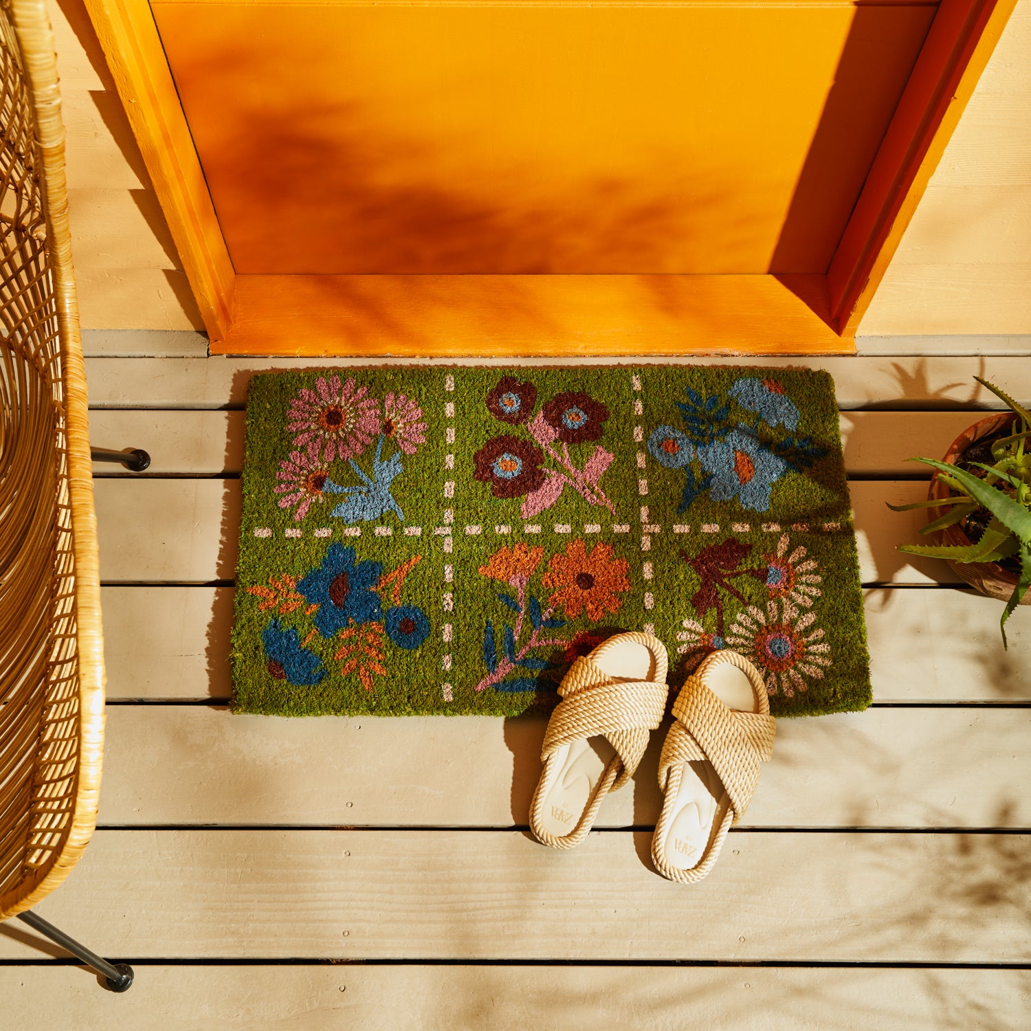 Charita Coir Door Mat - Eco-Friendly Natural Coconut Fiber Doormat for Indoor/Outdoor Use - Absorbent & Durable - Perfect for Entryway, Patio, Garage, and Mudroom
