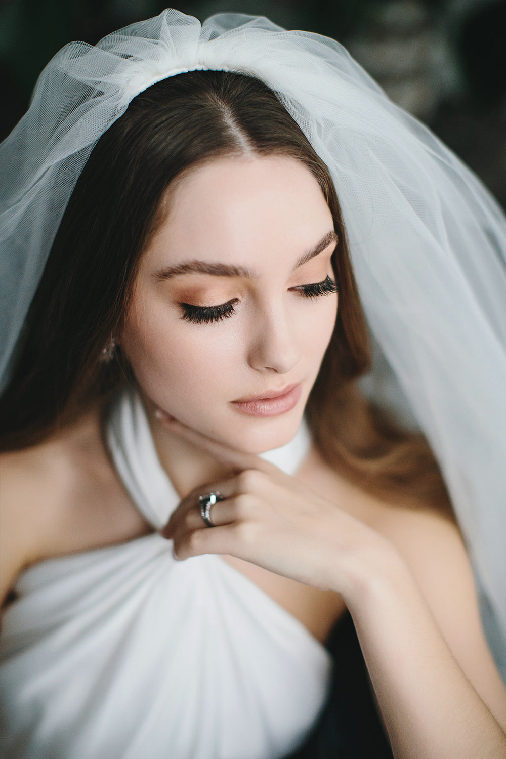 2 Layer Cut Edge Wedding Veil - Elegant Bridal Accessory for Ceremony, Photos & Reception | Perfect for Church, Beach & Outdoor Weddings