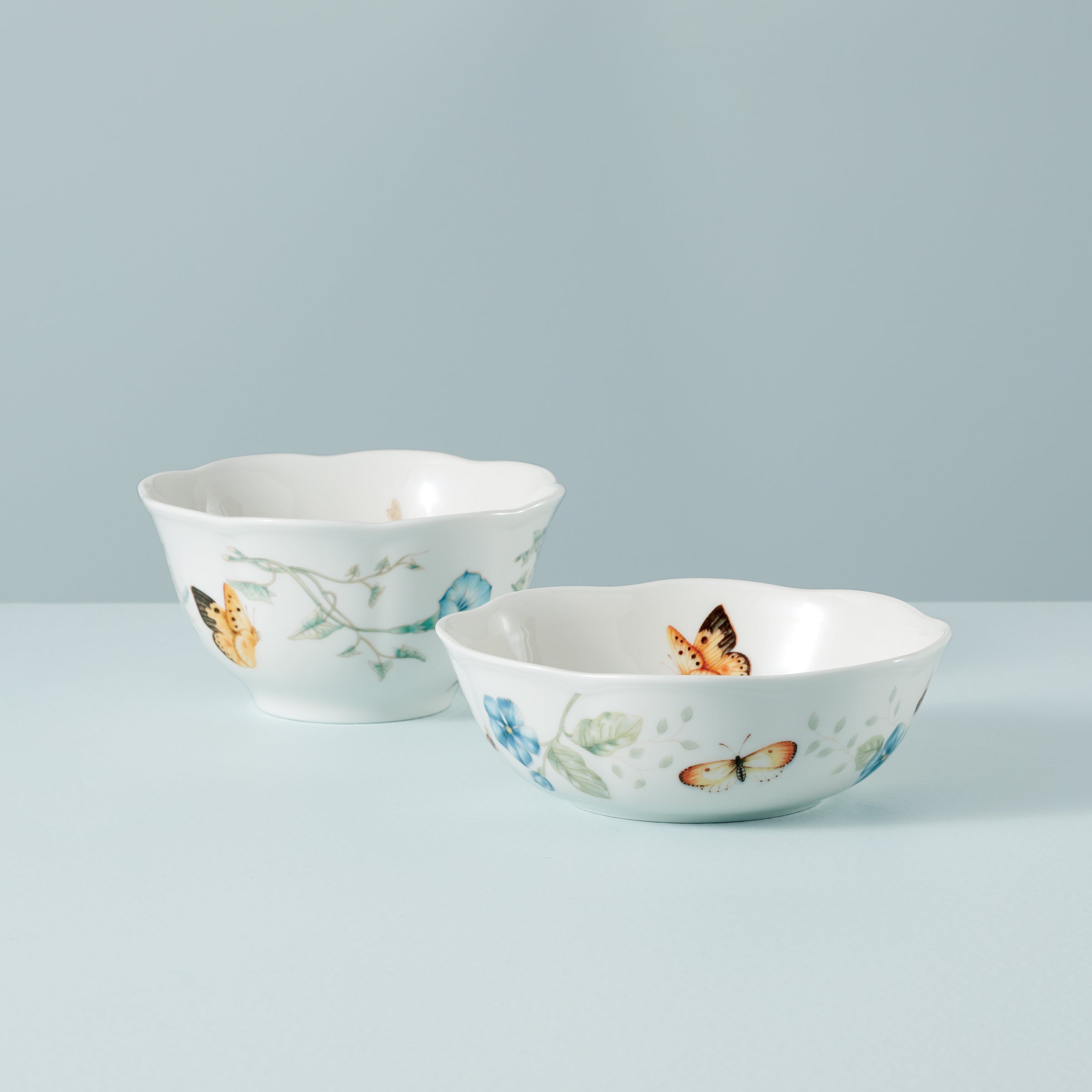 Butterfly Meadow All-Purpose Bowl - Durable Ceramic Serving Bowl for Salads, Pasta, and Snacks - Perfect for Dining, Entertaining, and Kitchen Decor