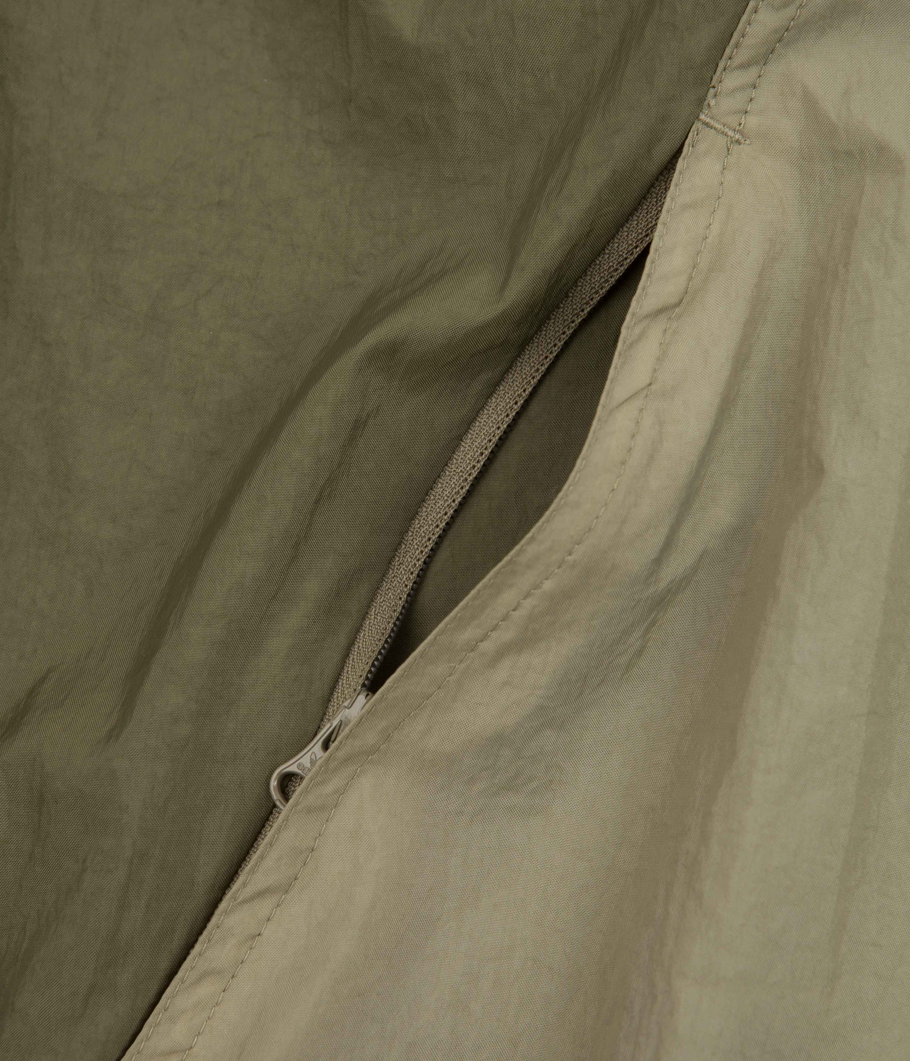 Adidas Skateboarding Anorak Windbreaker Jacket - Focus Olive/Orbit Green - Lightweight Water-Resistant Hoodie for Streetwear & Outdoor Activities