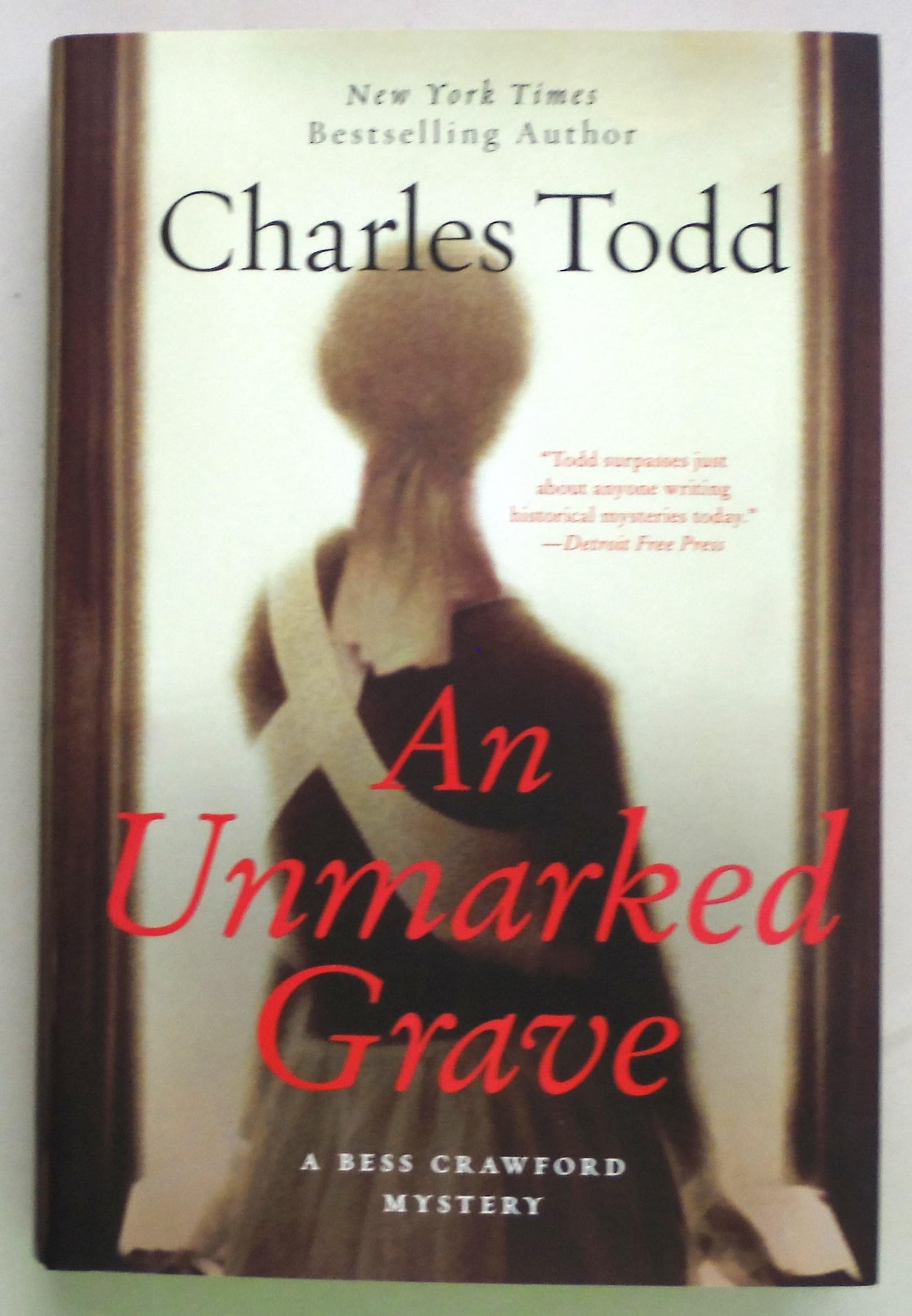 An Unmarked Grave (Bess Crawford Mystery) - Historical Crime Novel Set in WWI Era - Perfect for Mystery Lovers & Book Club Discussions