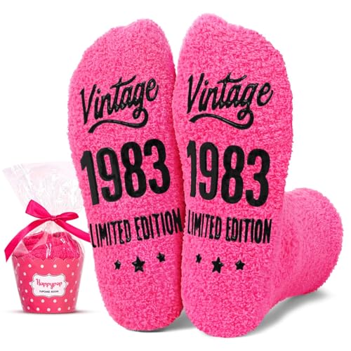 Fuzzy Vintage 1983 Dark Pink