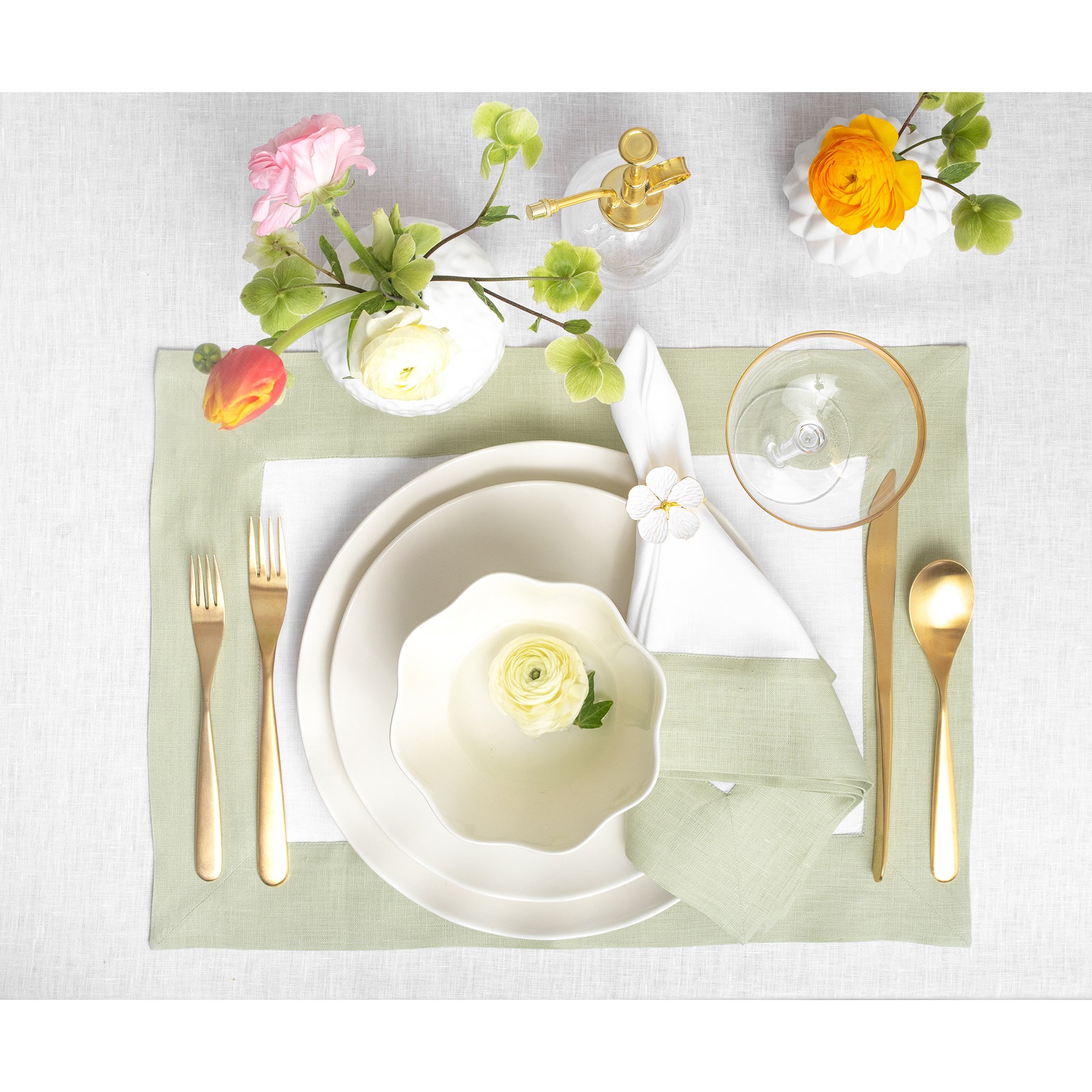 Stylish Contempo Placemats Set of 4 - Waterproof & Heat-Resistant Modern Table Mats for Dining Room, Kitchen, or Party Decor - Perfect for Everyday Use, Entertaining & Holiday Gatherings
