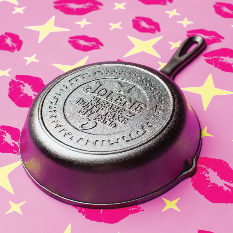 Cast Iron Jolene Dolly Skillet 20cm - Premium Heavy Duty Cookware for Baking, Frying & Serving - Perfect for Stovetop, Oven & Outdoor Cooking