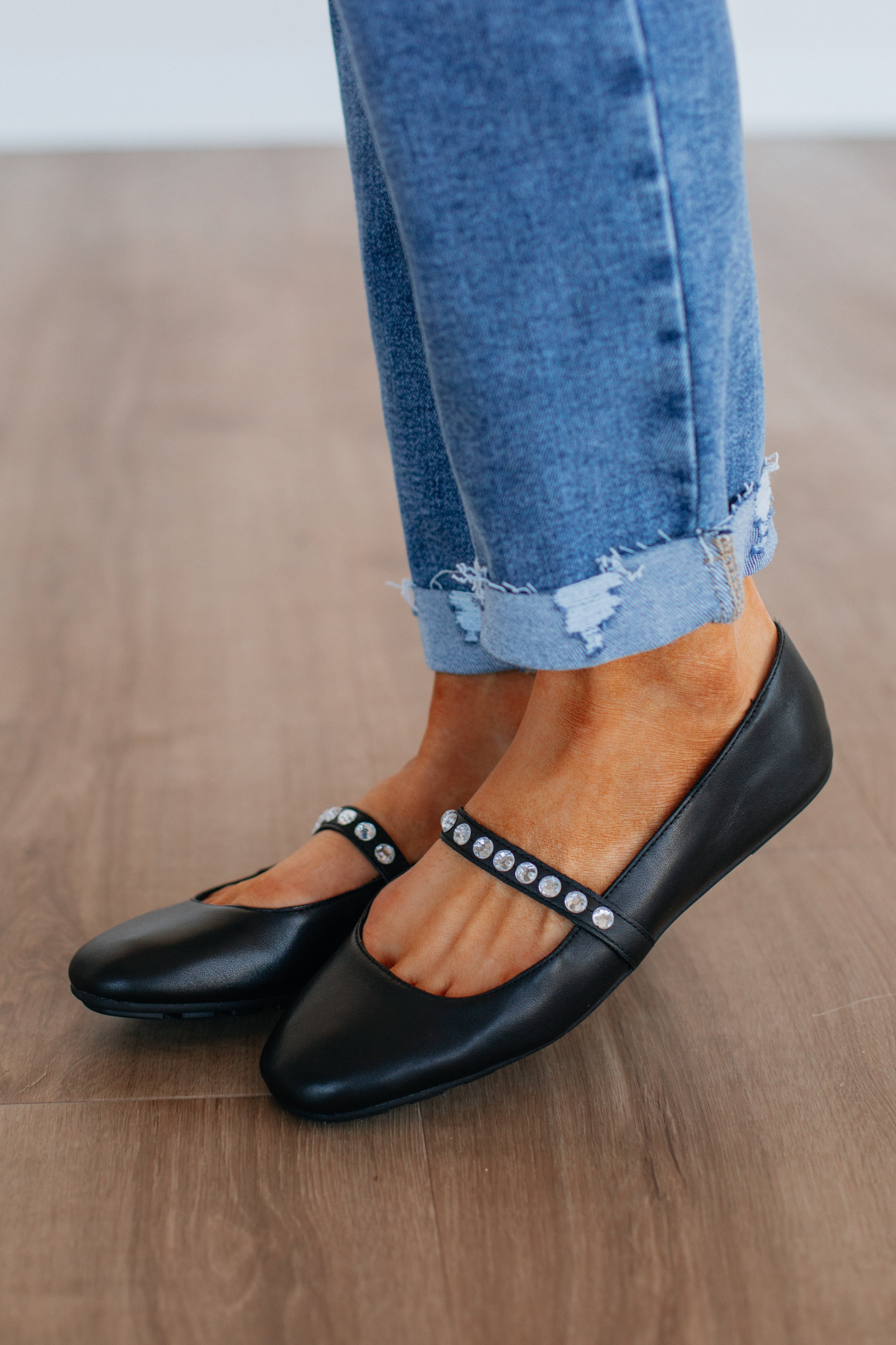 Setting Things Straight Ballet Flats - Women's Comfortable Black Ballet Shoes for Work & Casual Wear | Perfect for Office, Travel & Everyday Use