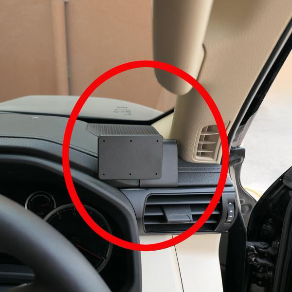 ClicOn No Holes Right Hand Dashboard Mount for Toyota Landcruiser 300 (2021-2025) - Secure Phone Holder for Off-Roading & Daily Commuting