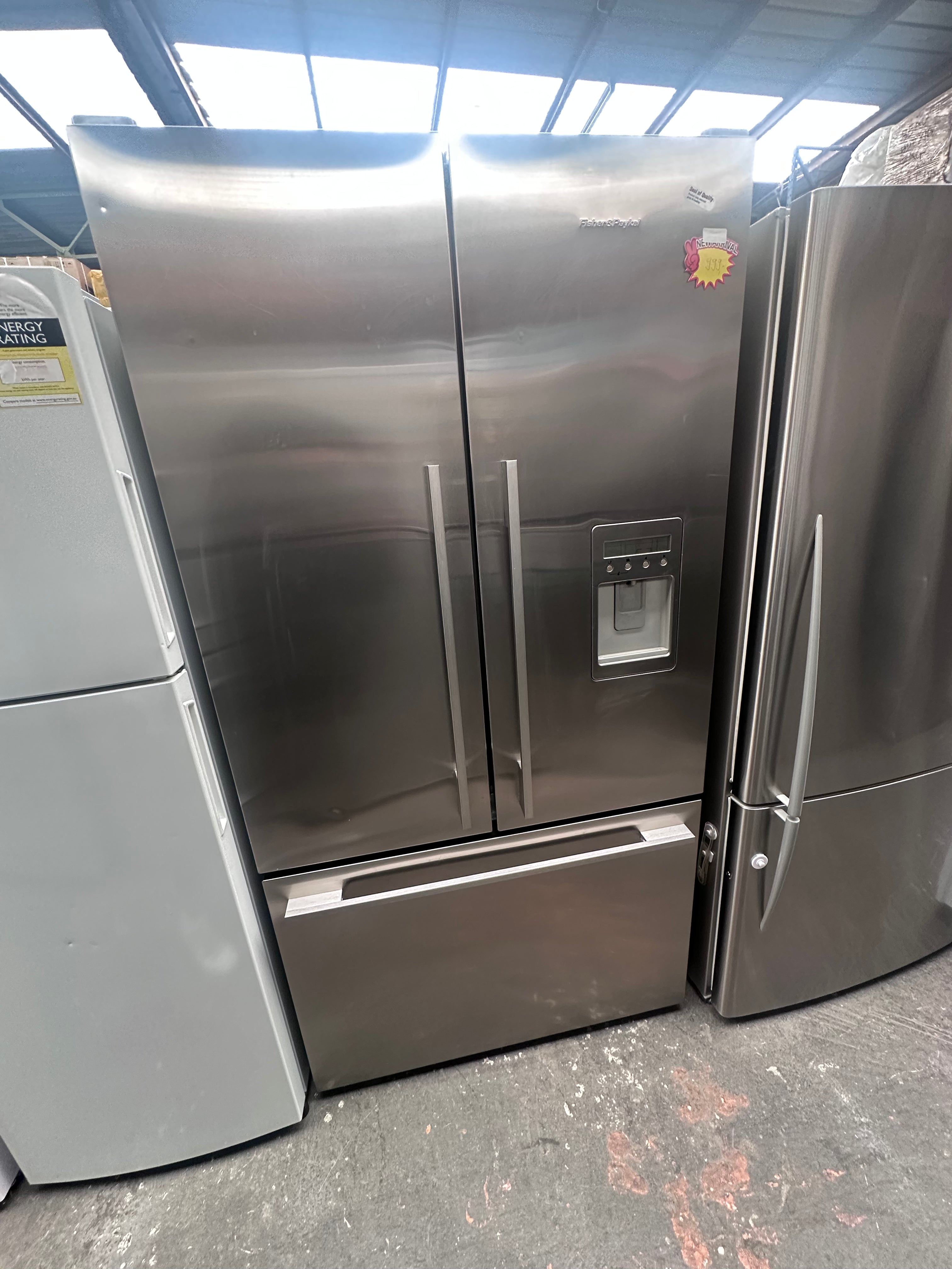Fisher & Paykel 610L French Door Refrigerator with Water & Ice Dispenser - Certified Refurbished | Perfect for Modern Kitchens & Large Families