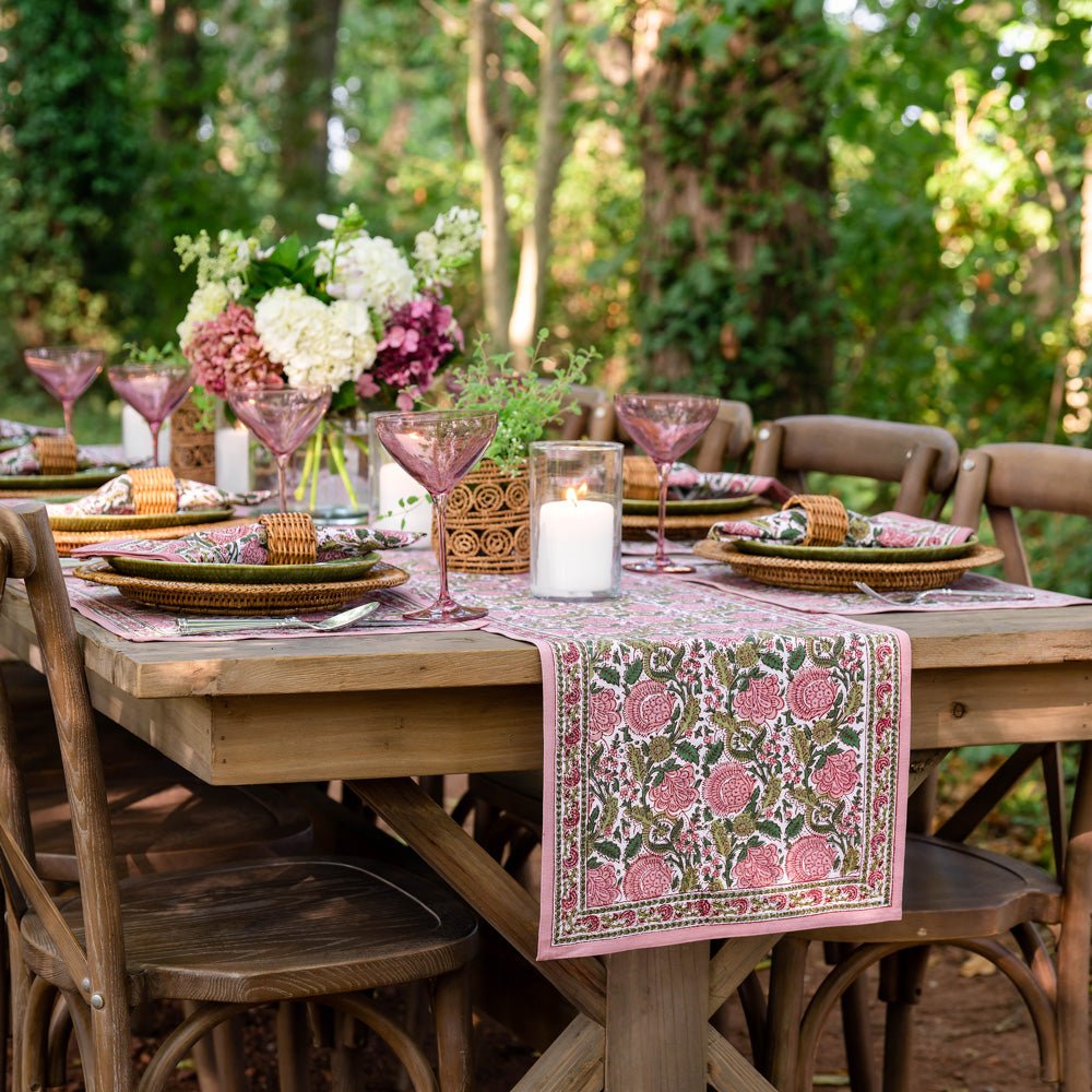 Bohemian Floral Moss & Mauve Table Runner - Elegant Farmhouse Dining Table Decor for Weddings, Parties & Home Decor
