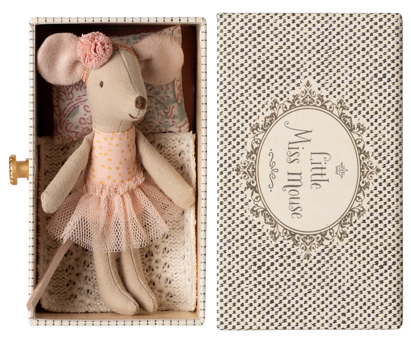 Maileg Dance Mouse Plush Toy for Daybed - Adorable Little Sister Gift for Kids | Perfect for Nursery Decor, Playtime & Collectibles