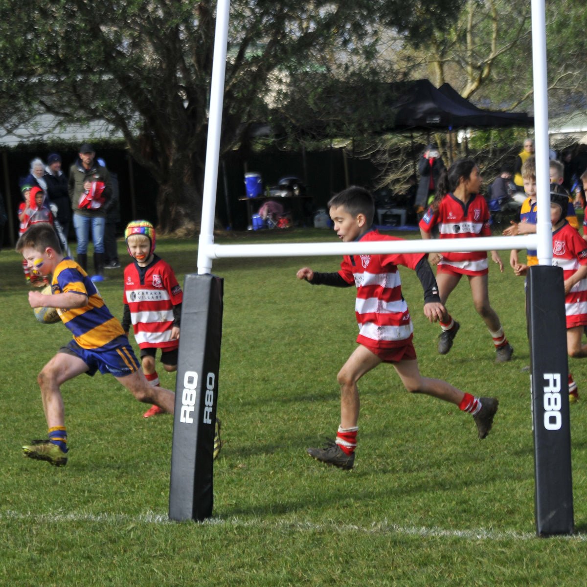 R80 Junior Portable Rugby Goal Posts - Lightweight & Adjustable for Kids & Youth Training - Perfect for Backyard, School, and Club Practice