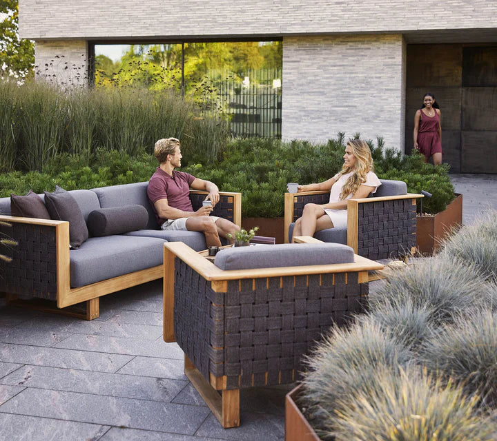 Premium Teak Frame Outdoor Lounge Chair - Waterproof & Durable Patio Furniture for Poolside, Garden, and Backyard Relaxation