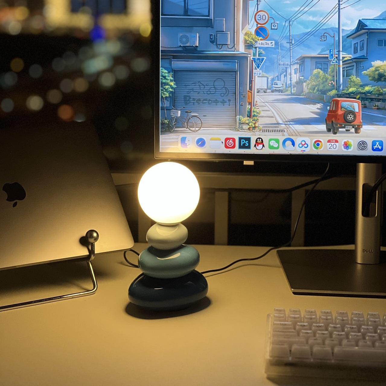 Stylish Triple Gourd Table Lamp - Modern Home Decor Lighting for Living Room, Bedroom & Office - Perfect for Ambient Lighting and Interior Design