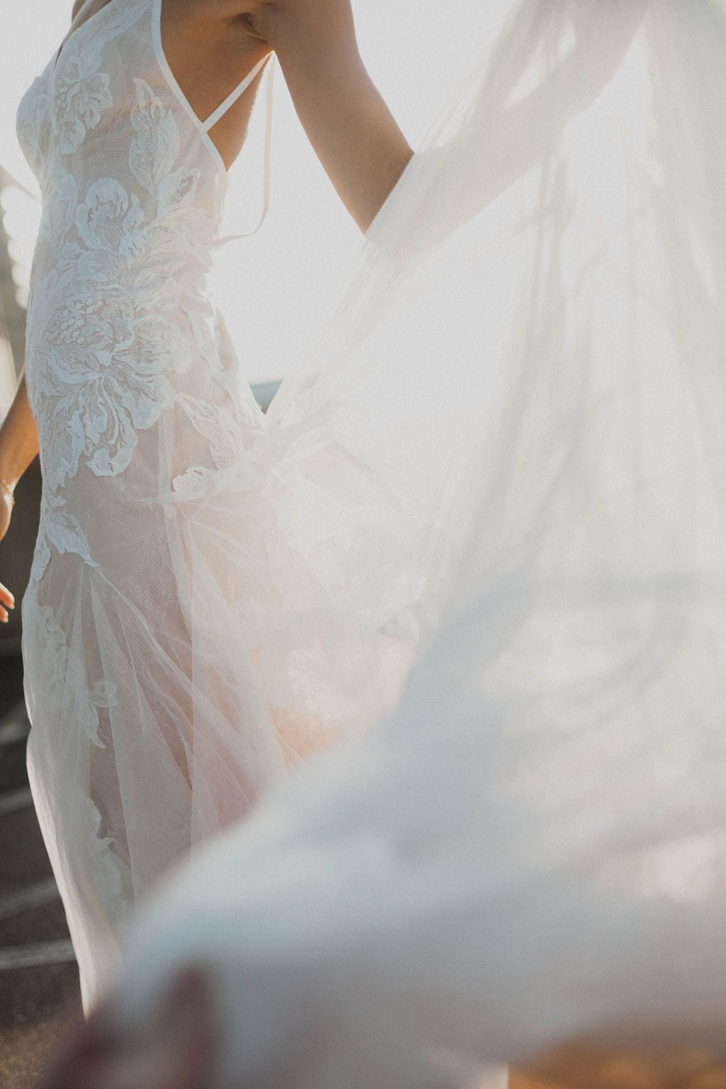 BHLDN Willowby Holden Gown - Elegant Wedding Dress for Brides | Perfect for Beach, Garden & Outdoor Ceremonies