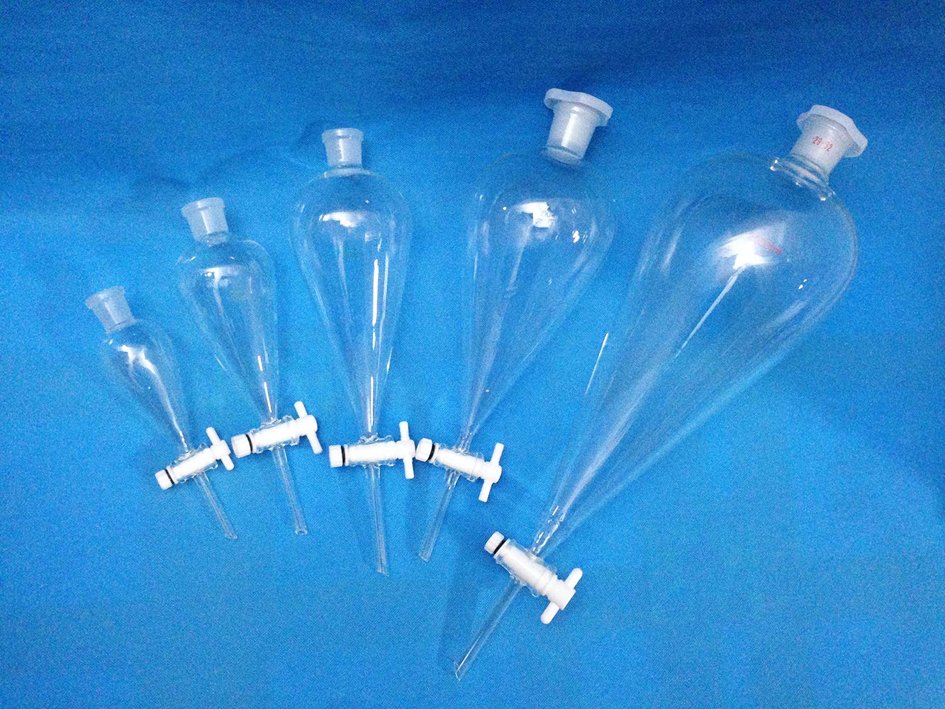 250ml Glass Conical Separatory Funnel with PTFE Stopcock - Lab Equipment for Essential Oil Extraction, Chemistry Experiments & Liquid Separation